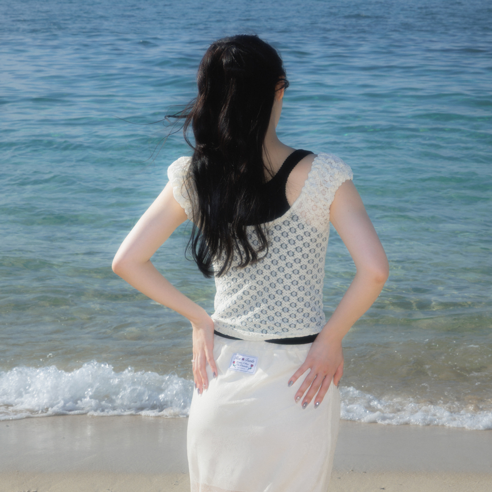 로제프란츠 레이스 셔링 크롭 티셔츠 크림(Rosefrantz Lace Shirring Crop T-shirt [Cream]) - 2