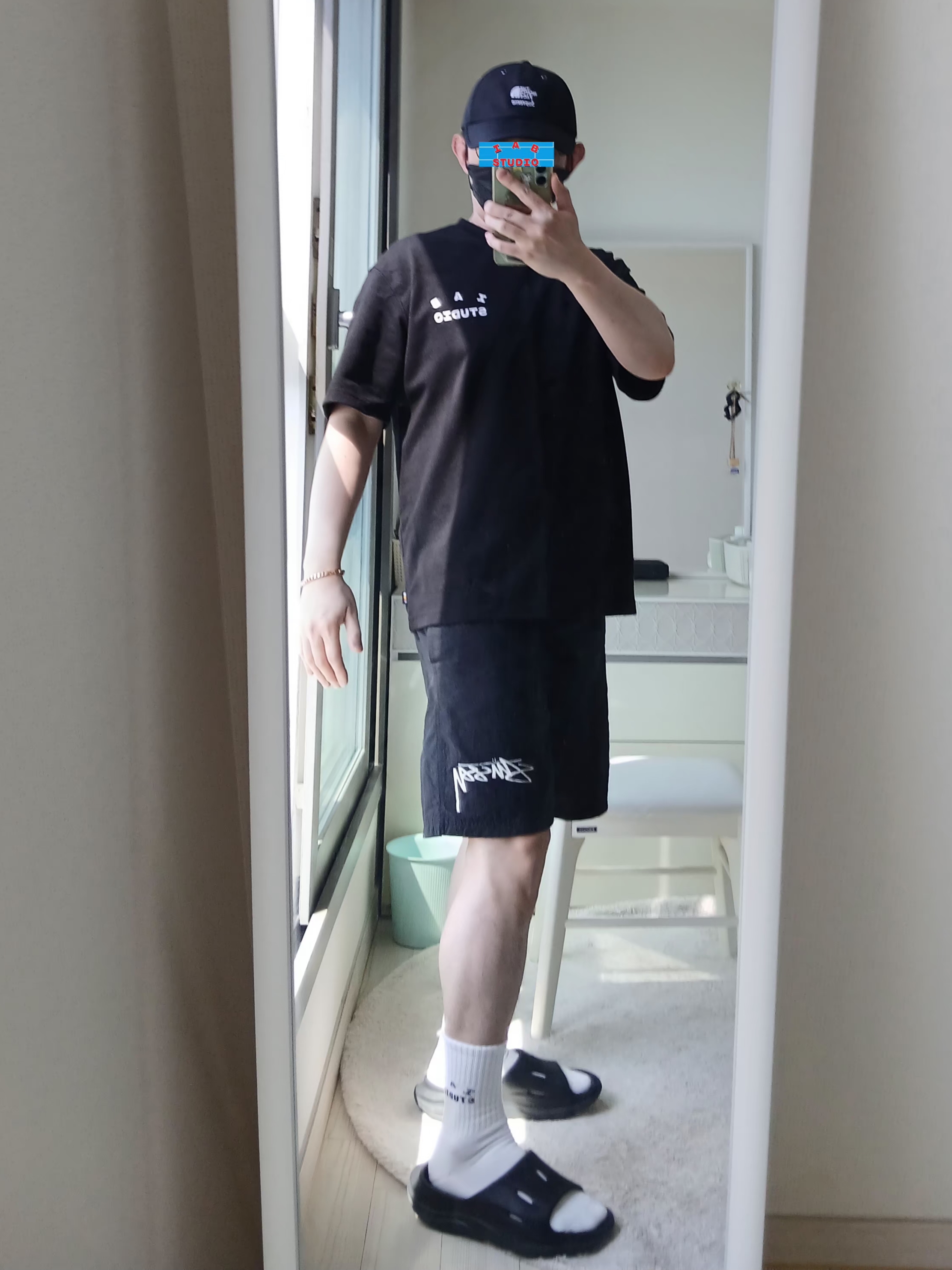 Supreme x The North Face Split 6-Panel Black - 24SS, IAB Studio Basic T-Shirt Black White 착용 스타일 - 8