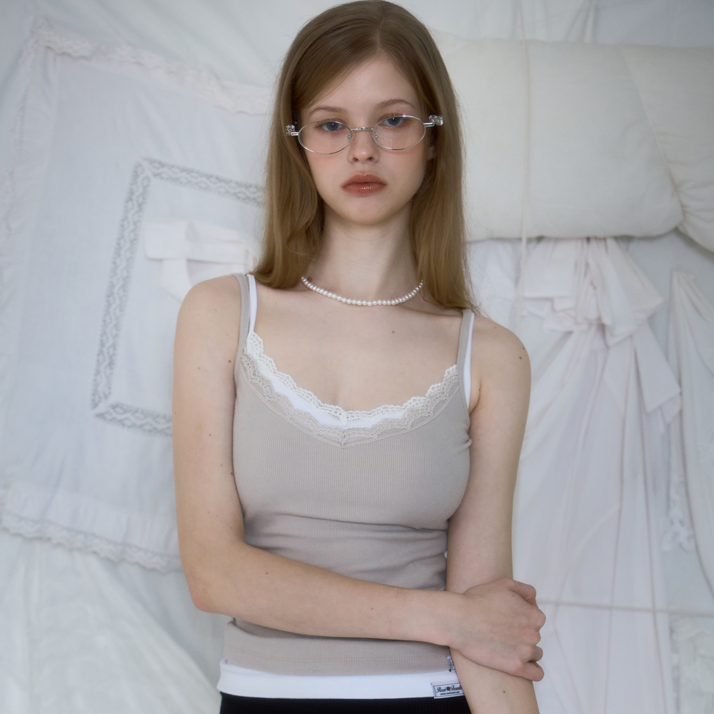 로제프란츠 레이스 슬림 슬리브리스 베이지(Rosefrantz Lace Slim Sleeveless [Beige]) - 4