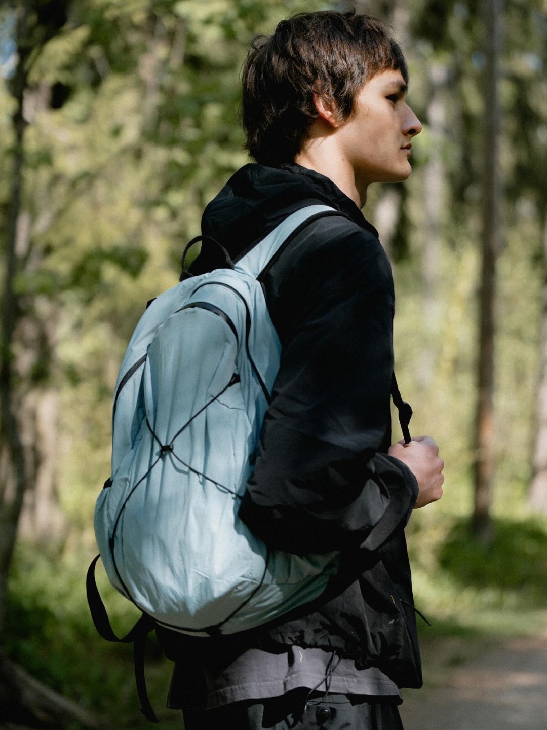 [KREAM 단독] MAZIUNTITLED Roam Pack Dusty Blue 착용 스타일 - 5