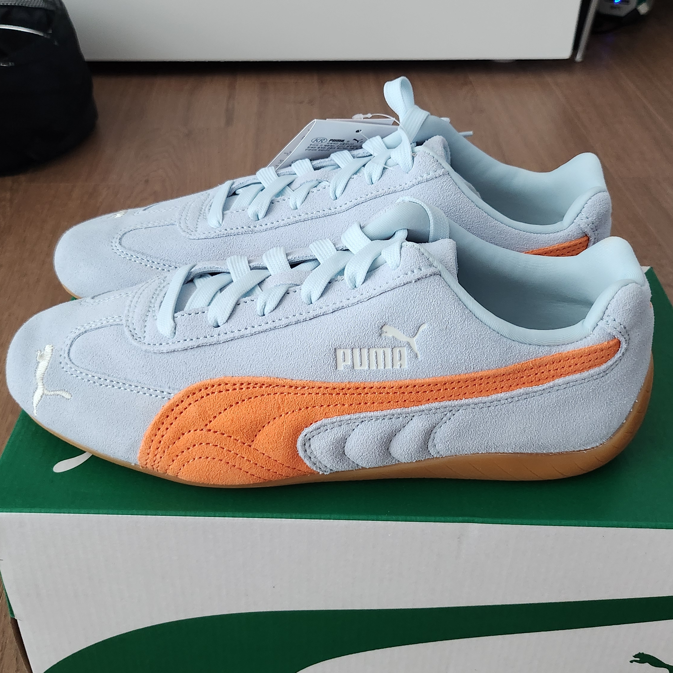 Puma Speedcat OG Sea Glass Orange Glo 착용 스타일 - 4