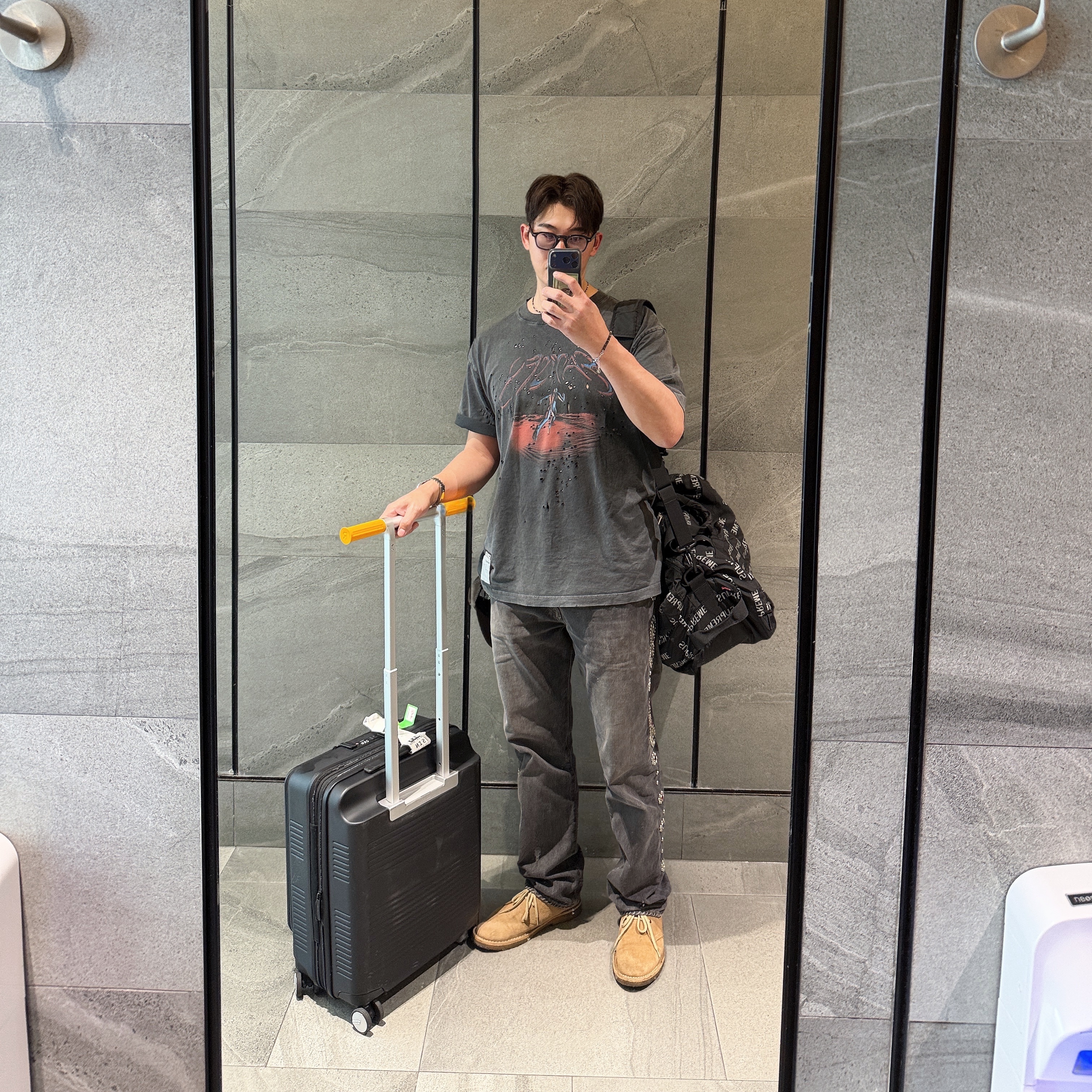 Kapital 14 oz. Denim 5P Monkey Cisco Gemstone Pants Black, Satisfy Mothtech T-Shirt Aged Black 착용 스타일
