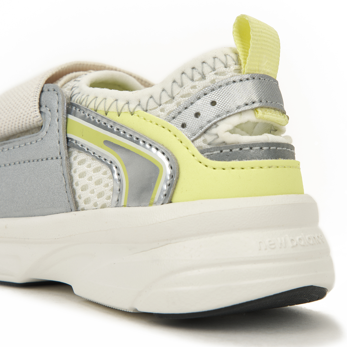 (키즈) 뉴발란스 프리들 X 샌들 비타 옐로우((Kids) New Balance Freedle X Sandal Vita Yellow) - 8