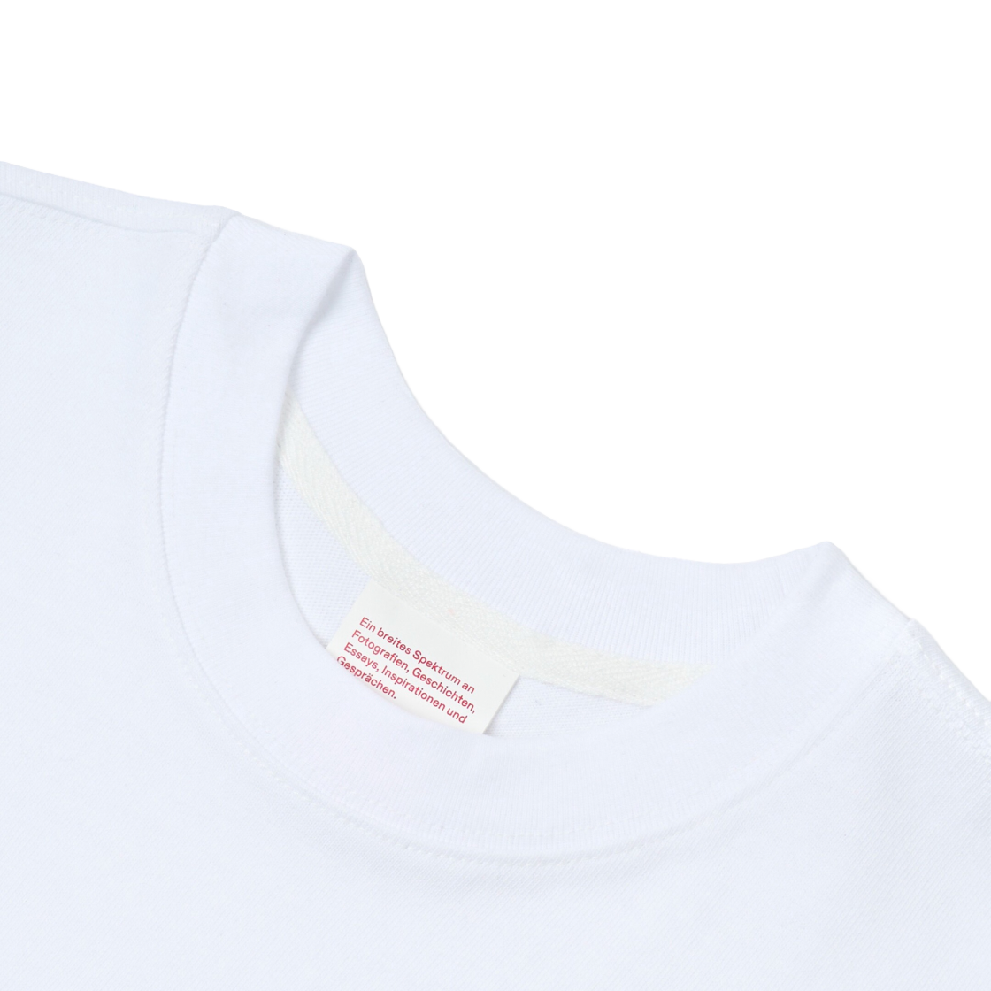 베를린 포토북 디스트리뷰션 002 수베니어 티 화이트(Berlin Photobook Distribution 002 Souvenir Tee White) - 3