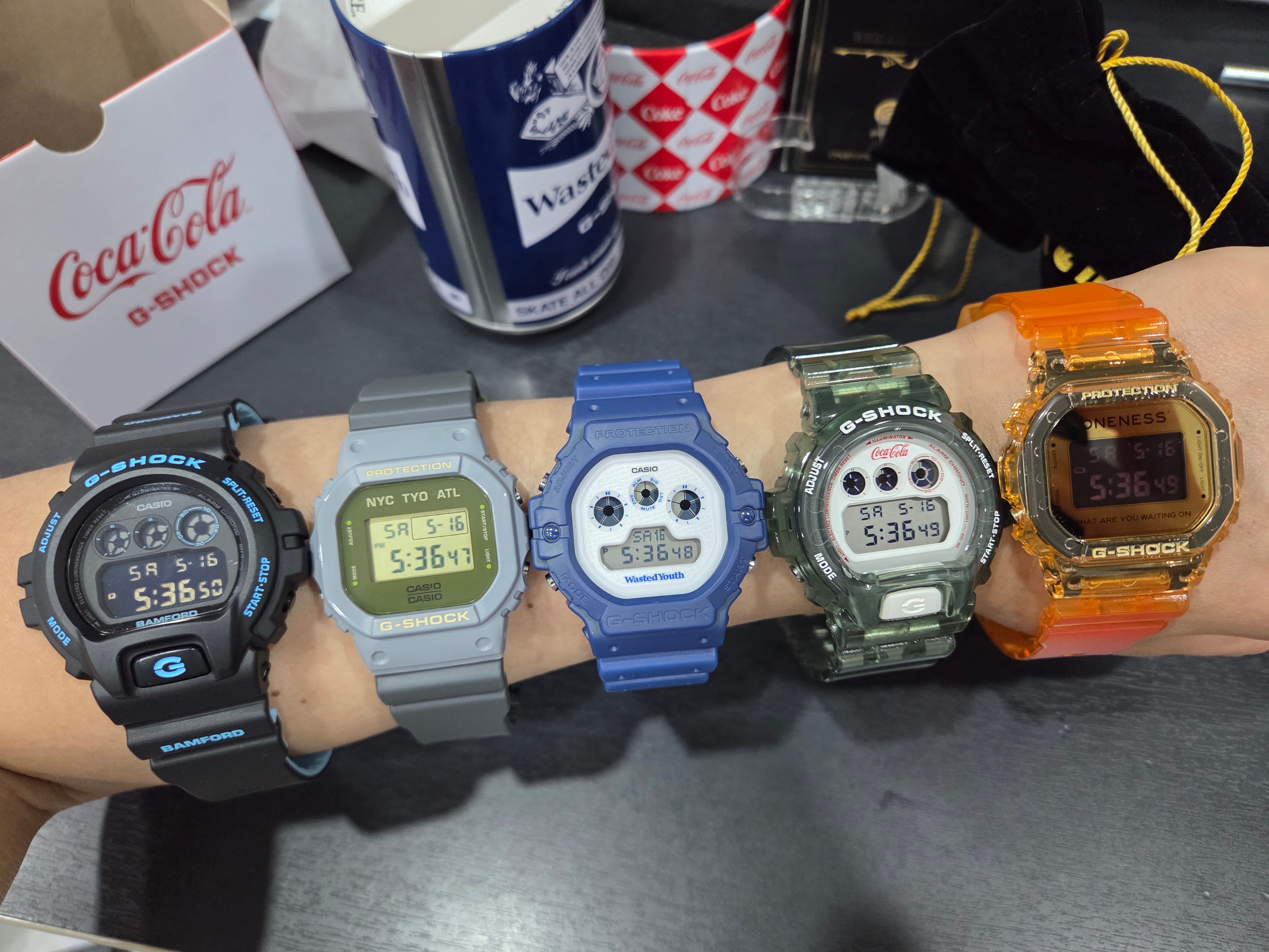 Casio G-Shock x Oneness DW-5600ONS23-4, Casio G-Shock x Coca Cola DW-6900CC23-3 착용 스타일
