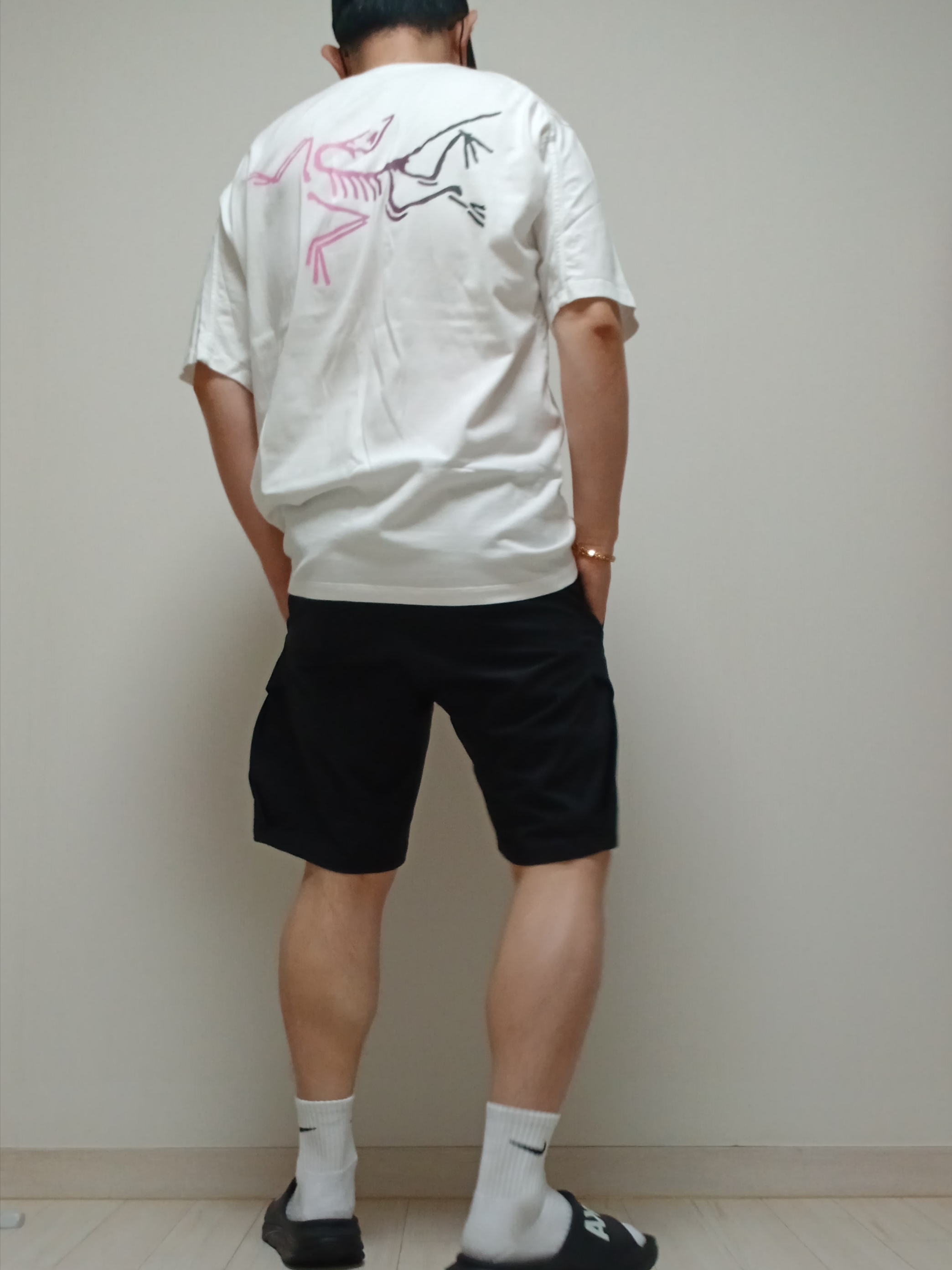 Arc'teryx Rampart Shorts 9 Inch Black, (W) Lululemon Fast and Free Ponytail Running Hat Black 착용 스타일 - 6