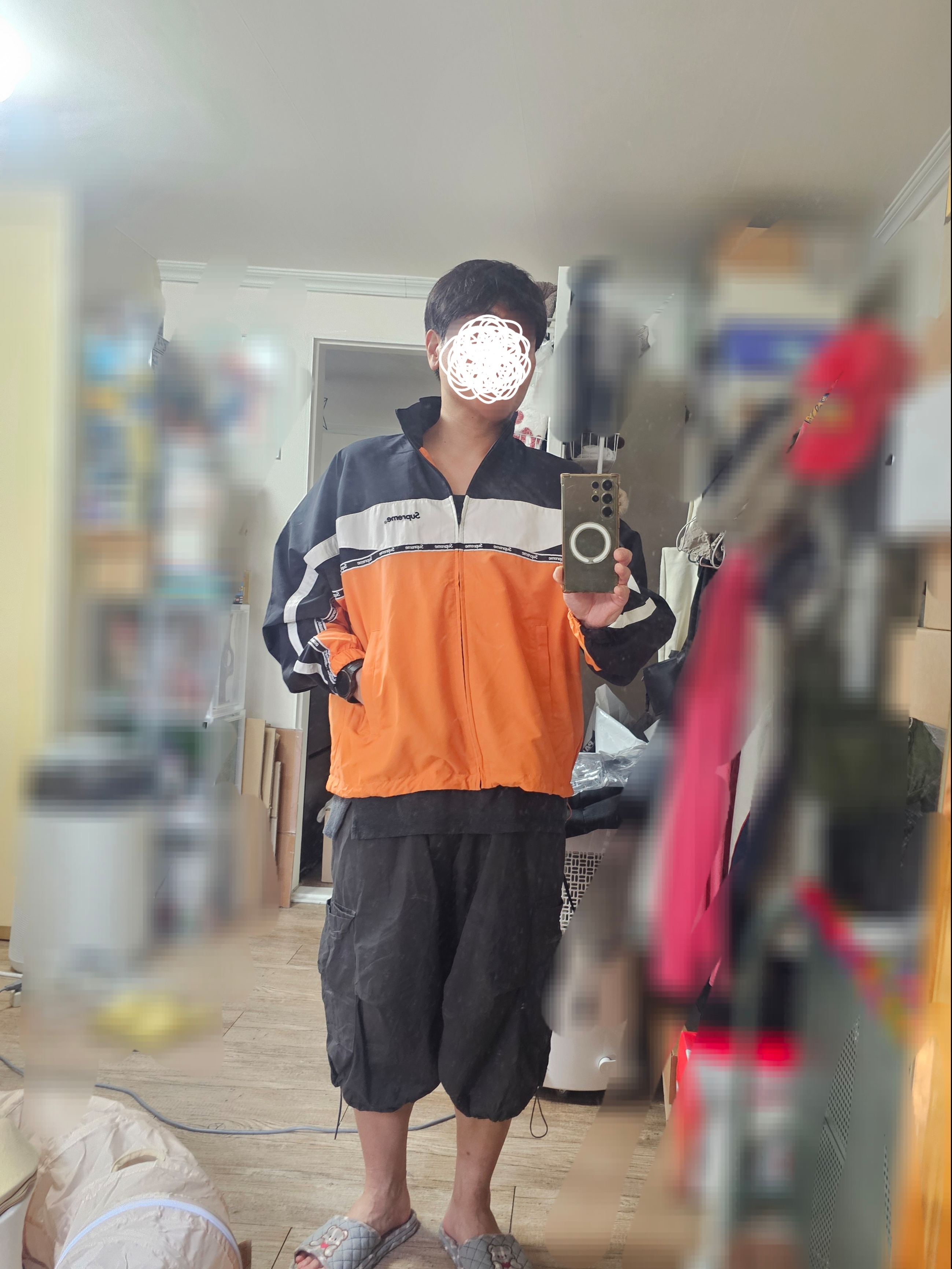 Supreme Logo Taping Track Jacket Orange - 26SS 착용 스타일 - 1