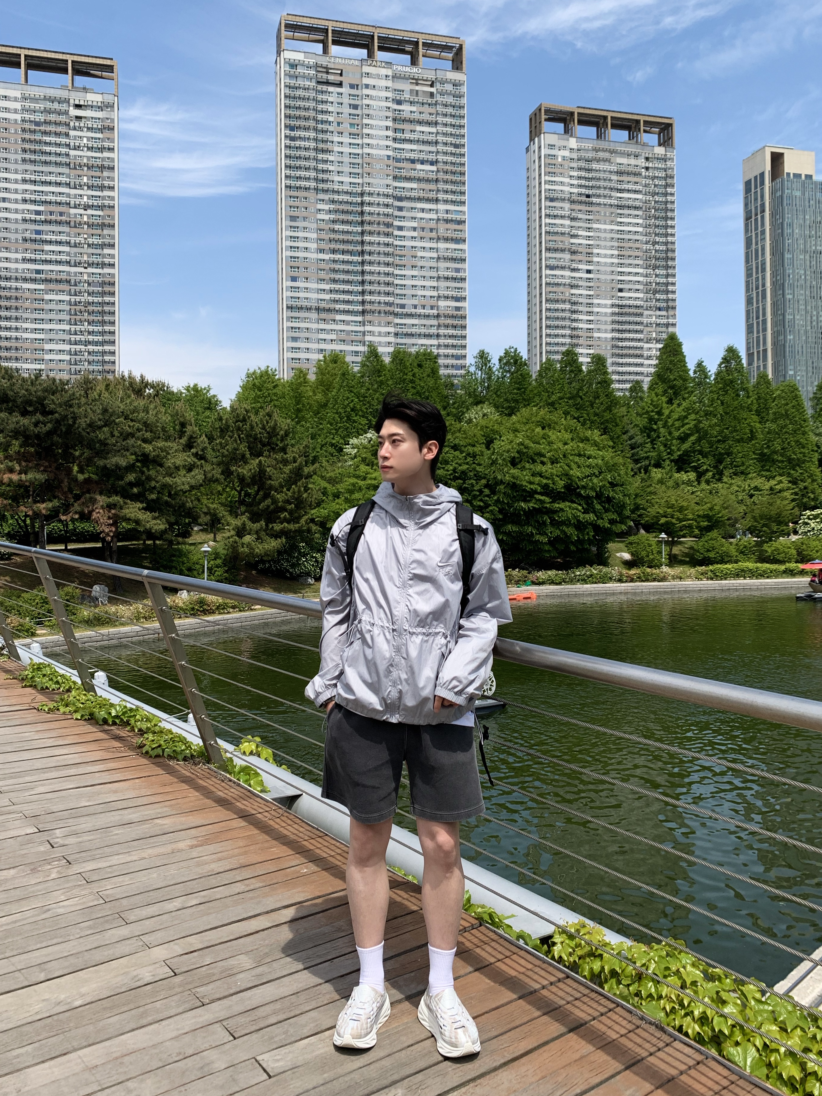 Arc'teryx Heliad 15 Backpack Black 착용 스타일 - 1