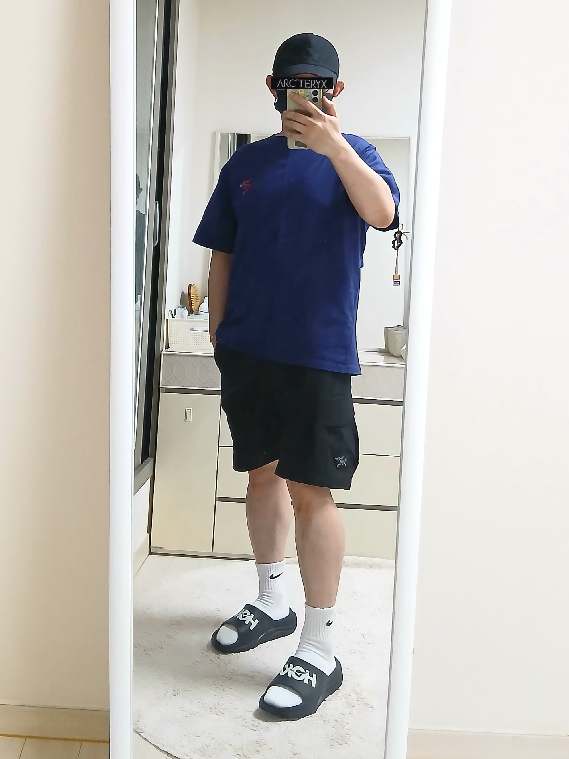Arc'teryx Kragg Cotton Logo SS T-Shirt Soulsonic Dynasty, Arc'teryx Rampart Shorts 9 Inch Black 착용 스타일 - 8