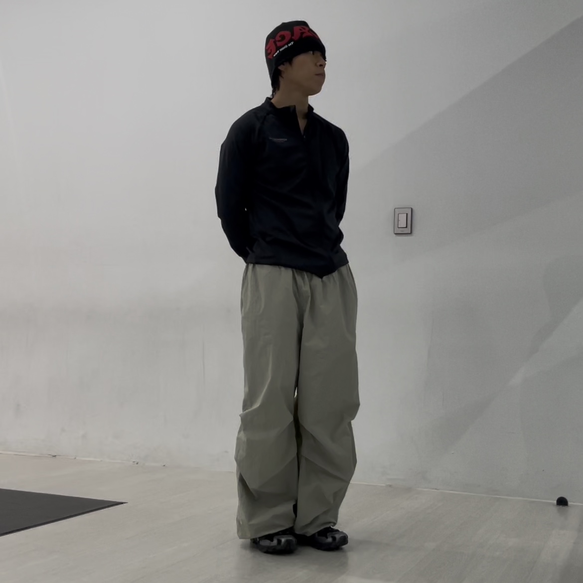 Palace TGF Beanie Black - 24FW 착용 스타일