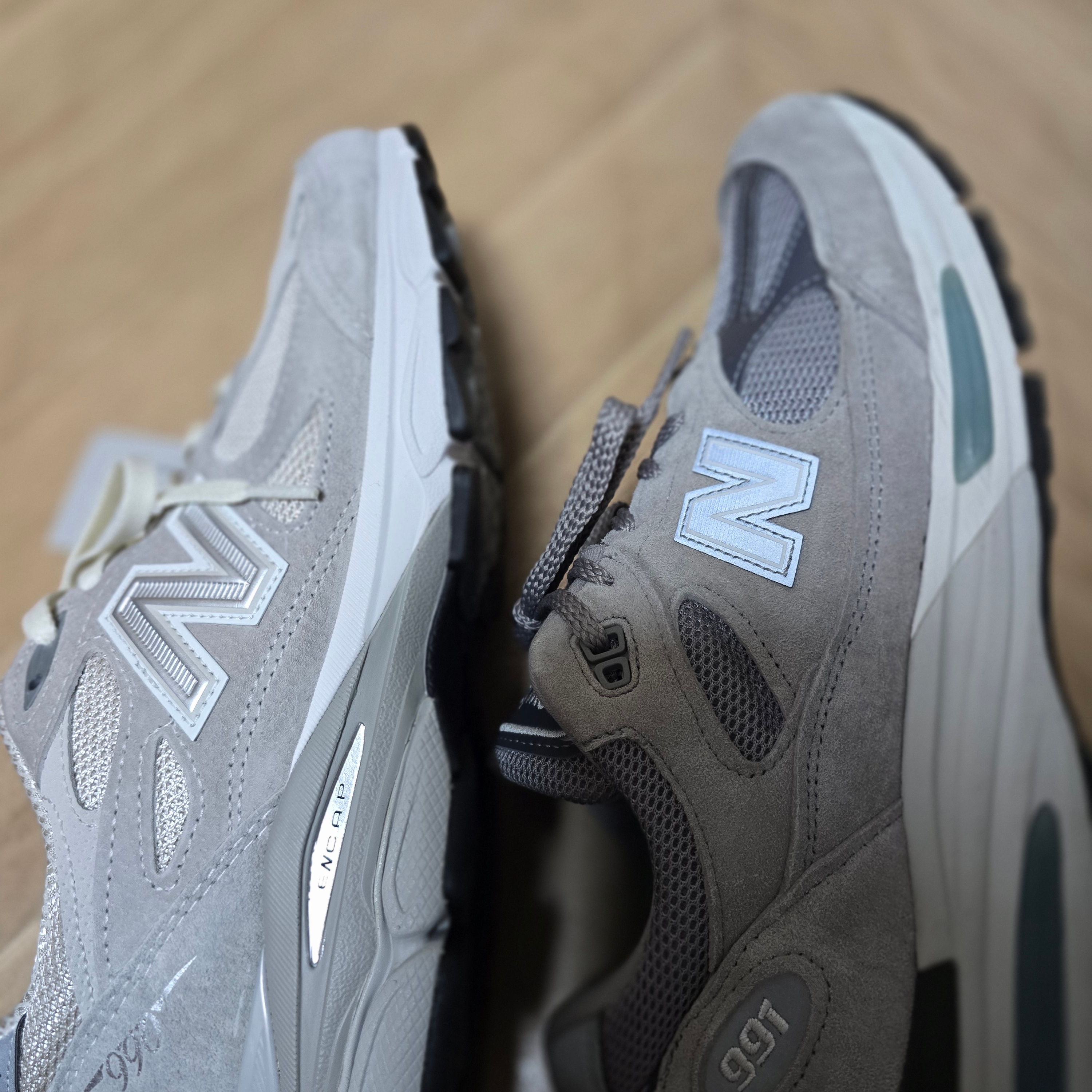 New Balance x Kith 990v3 Made in USA Hallow, New Balance 992 Made in USA Grey - D Standard 착용 스타일 - 7