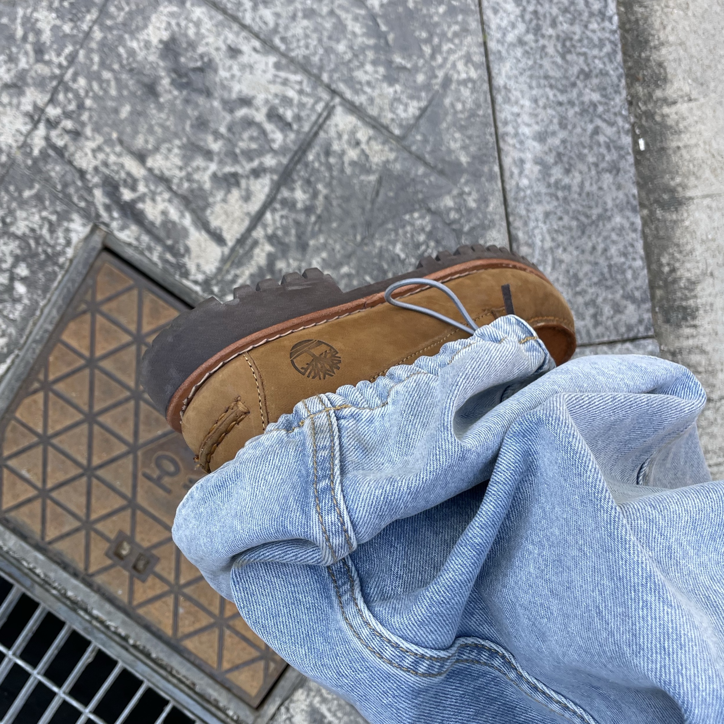 Timberland x END. Authentic 7 Eye Lug Boot Archive Foxtrot - Wide 착용 스타일 - 2