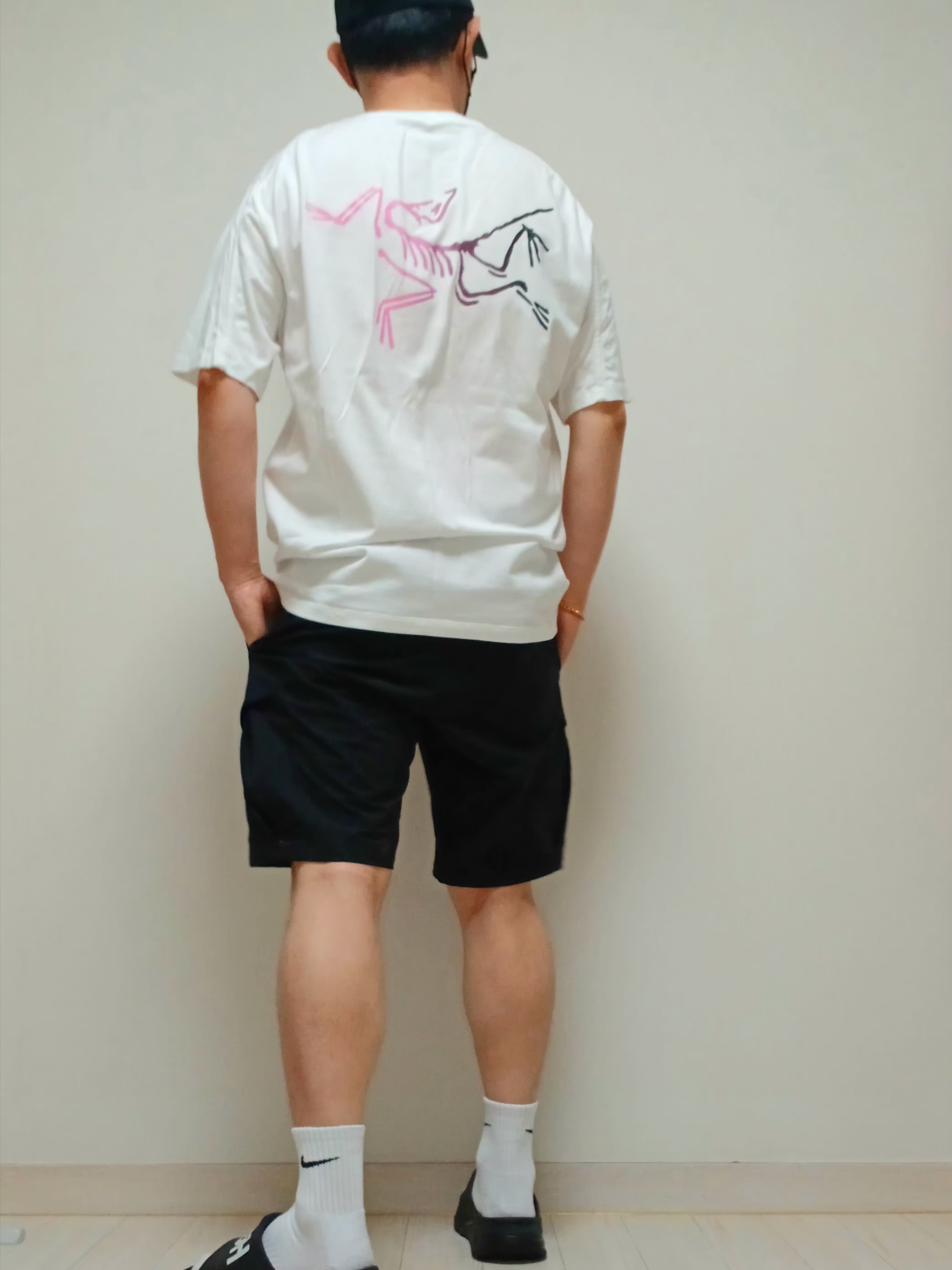 Arc'teryx Rampart Shorts 9 Inch Black, (W) Lululemon Fast and Free Ponytail Running Hat Black 착용 스타일 - 8