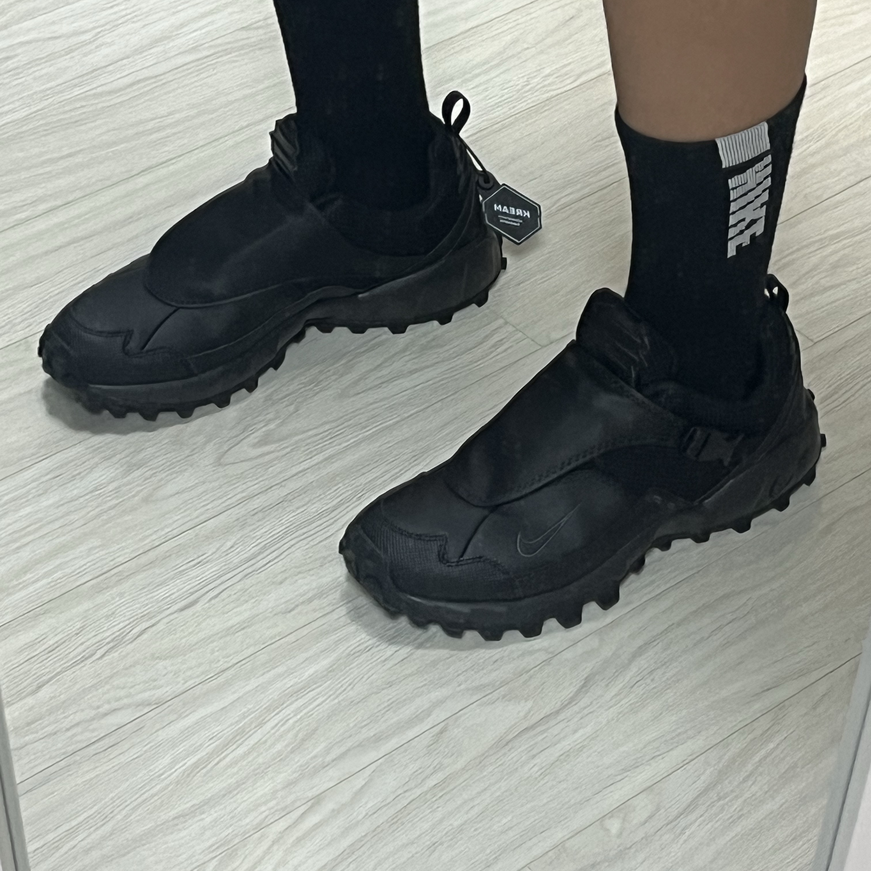 Nike ACG Phassad Black 착용 스타일 - 2