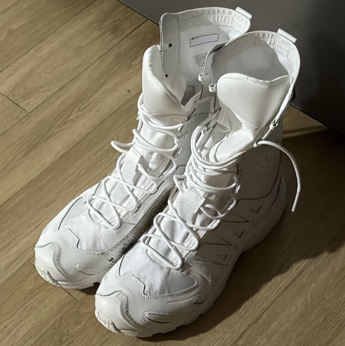 Salomon x Rier XA Jungle White 착용 스타일