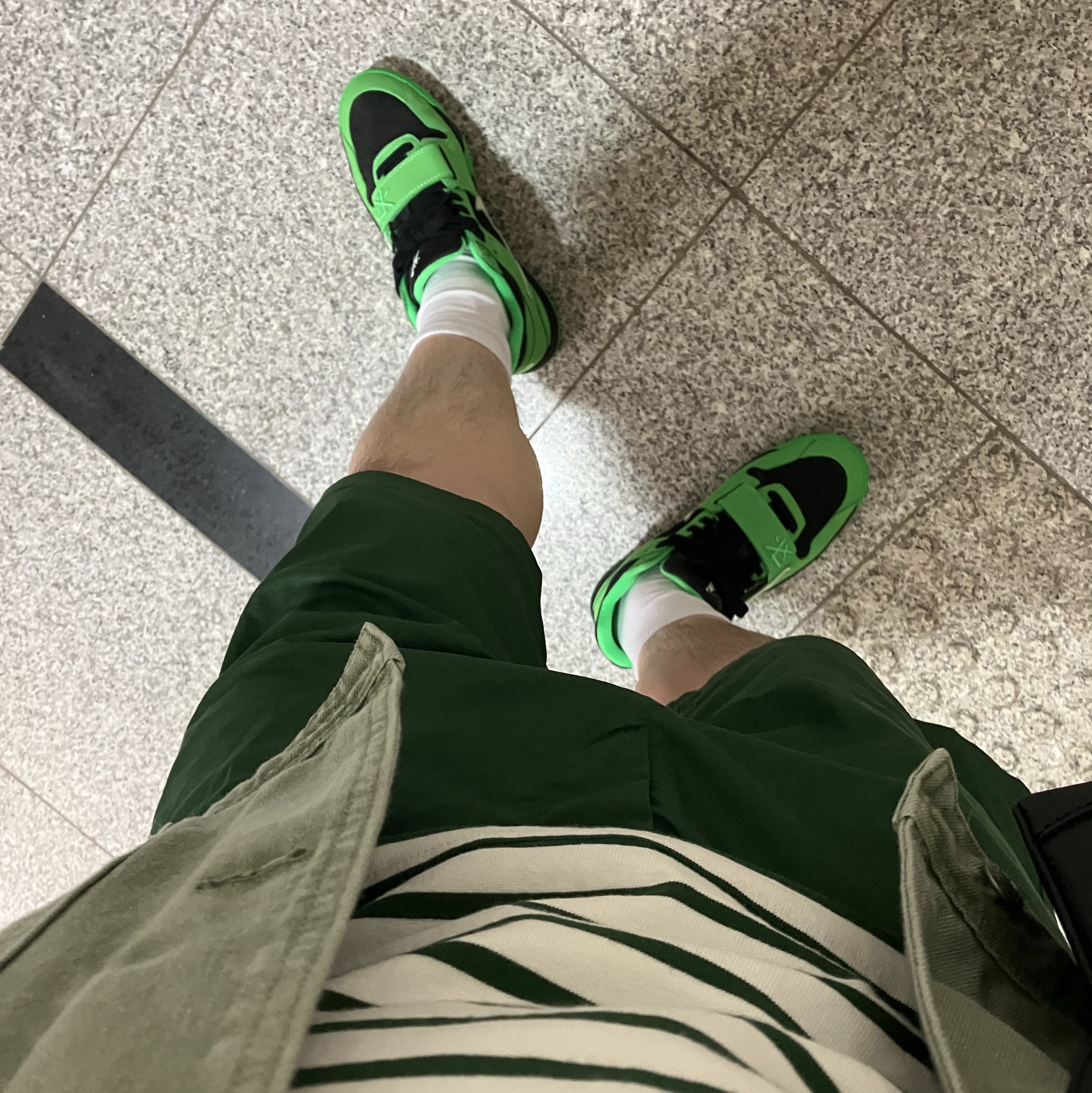 Jordan x Travis Scott Jumpman Jack TR Green Spark Vapor Green 착용 스타일