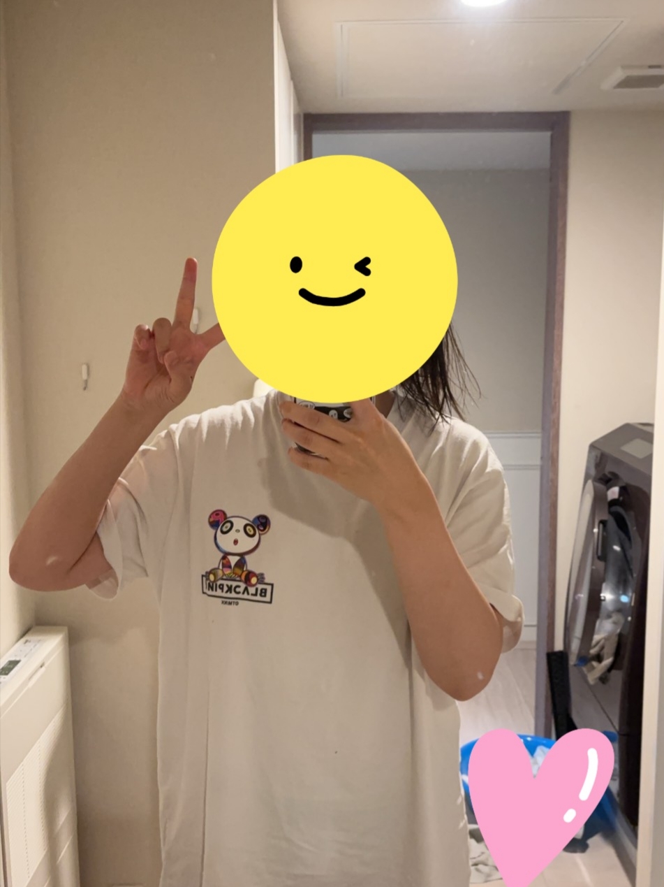 Kaikai Kiki x Blackpink Signature T-Shirt White 착용 스타일