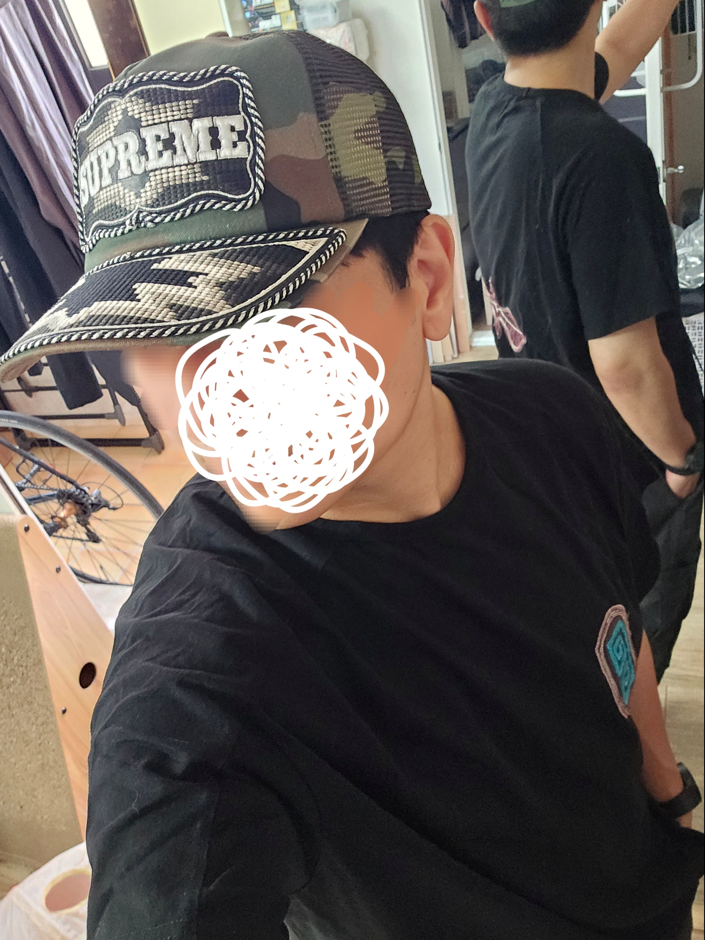 Supreme Western Embroidered Mesh Back 5-Panel Woodland Camo - 26SS 착용 스타일 - 2