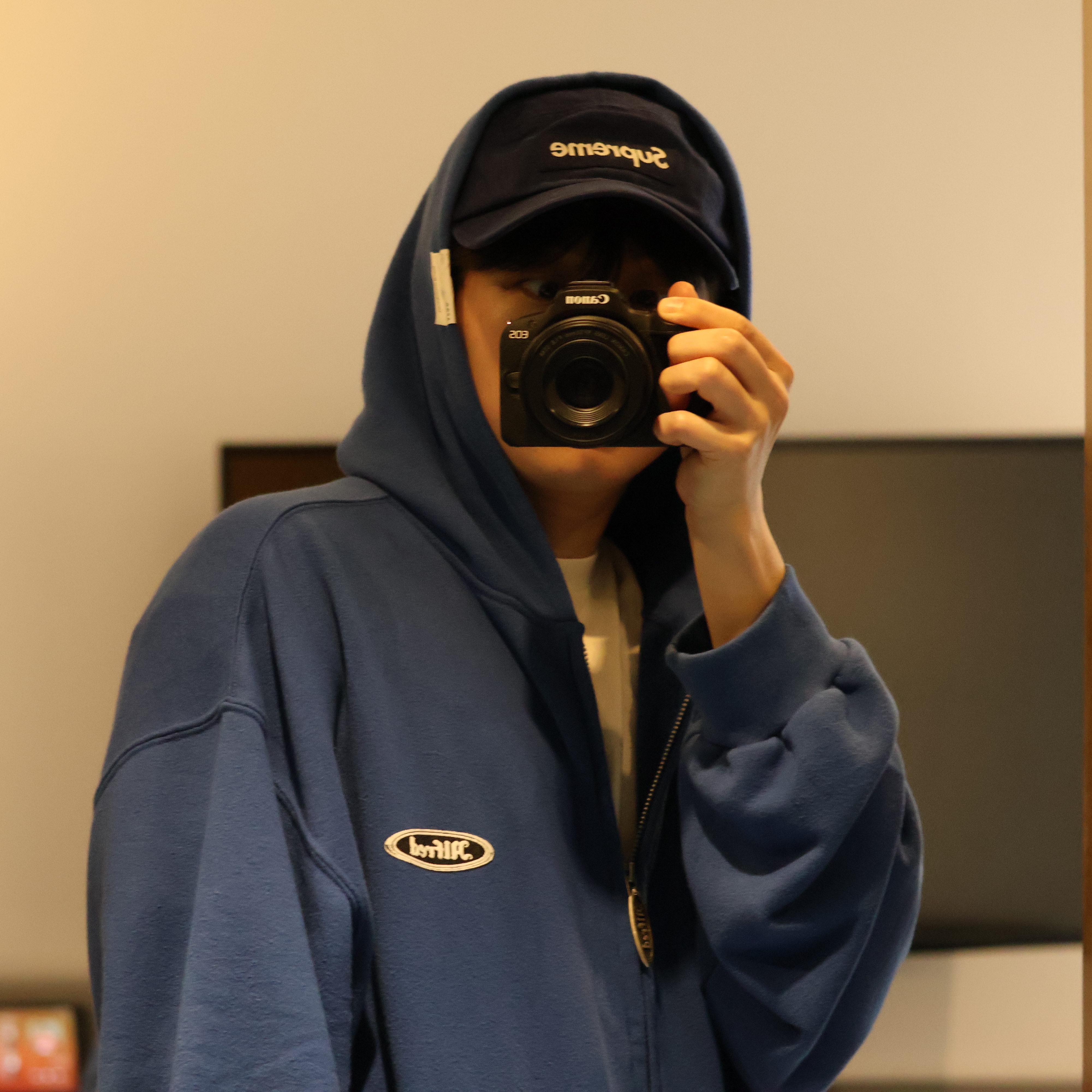 Supreme Washed Chino Twill Camp Cap Royal - 26SS 착용 스타일