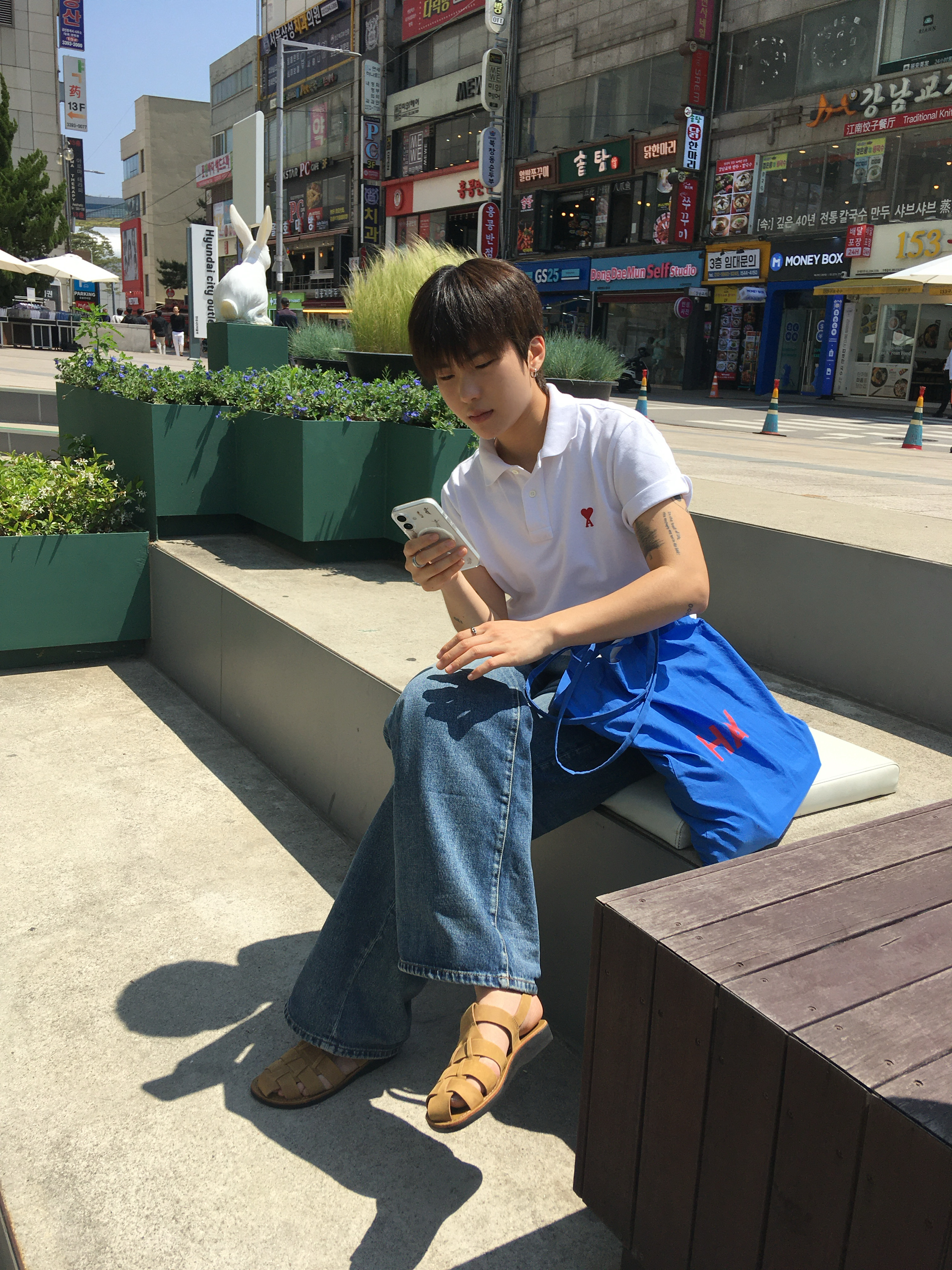 AMI de Coeur Polo Shirt White, Jerusalem Sandals No.1041 Michael Tan Nubuck 착용 스타일 - 1