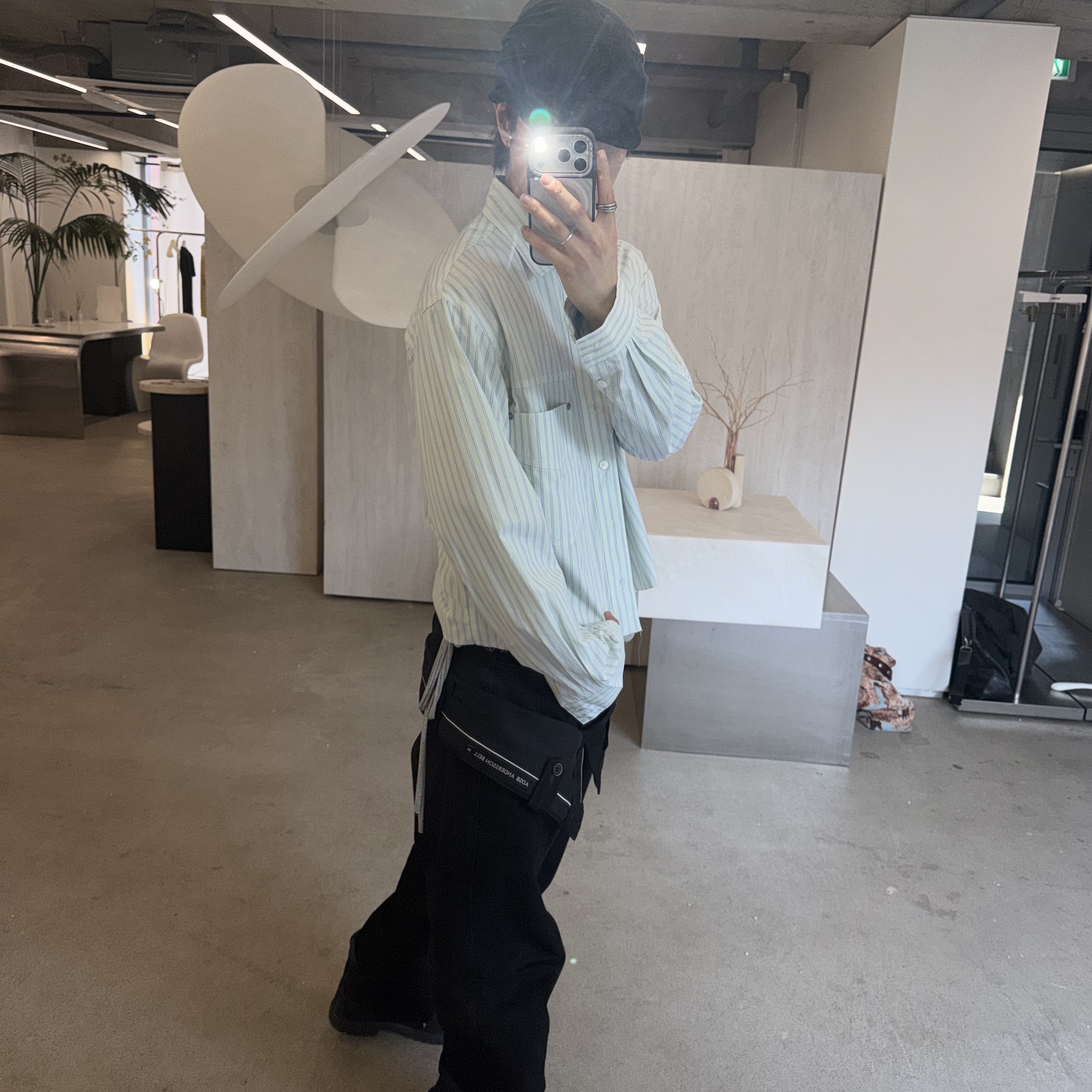 Haleine Cut-Off Cropped Stripe Shirt Mint (XT114) 착용 스타일 - 2