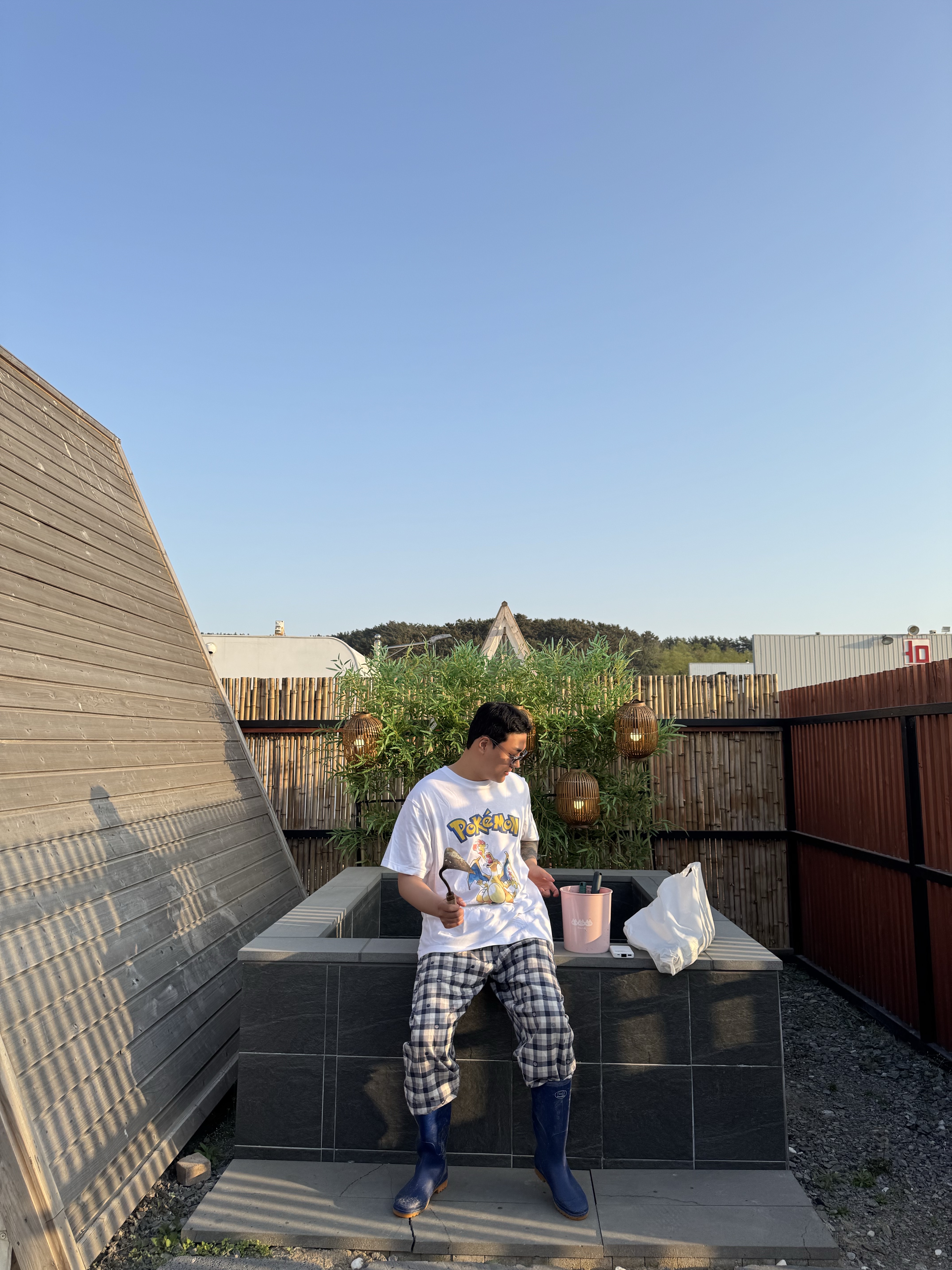 Uniqlo UT x Pokemon Graphic T-Shirt 1A White 착용 스타일 - 4