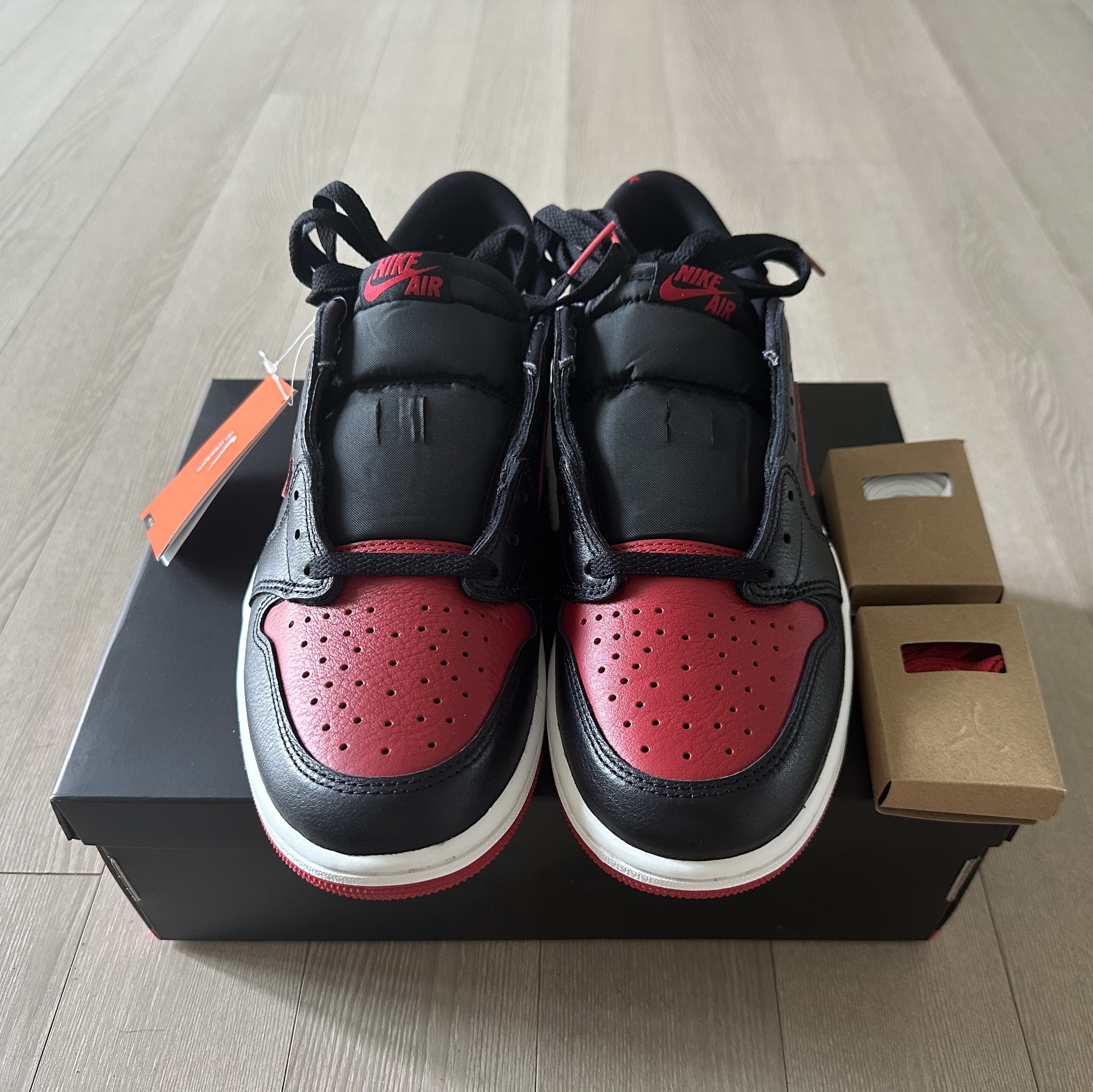 Jordan 1 Retro Low OG Banned 2026 착용 스타일 - 2