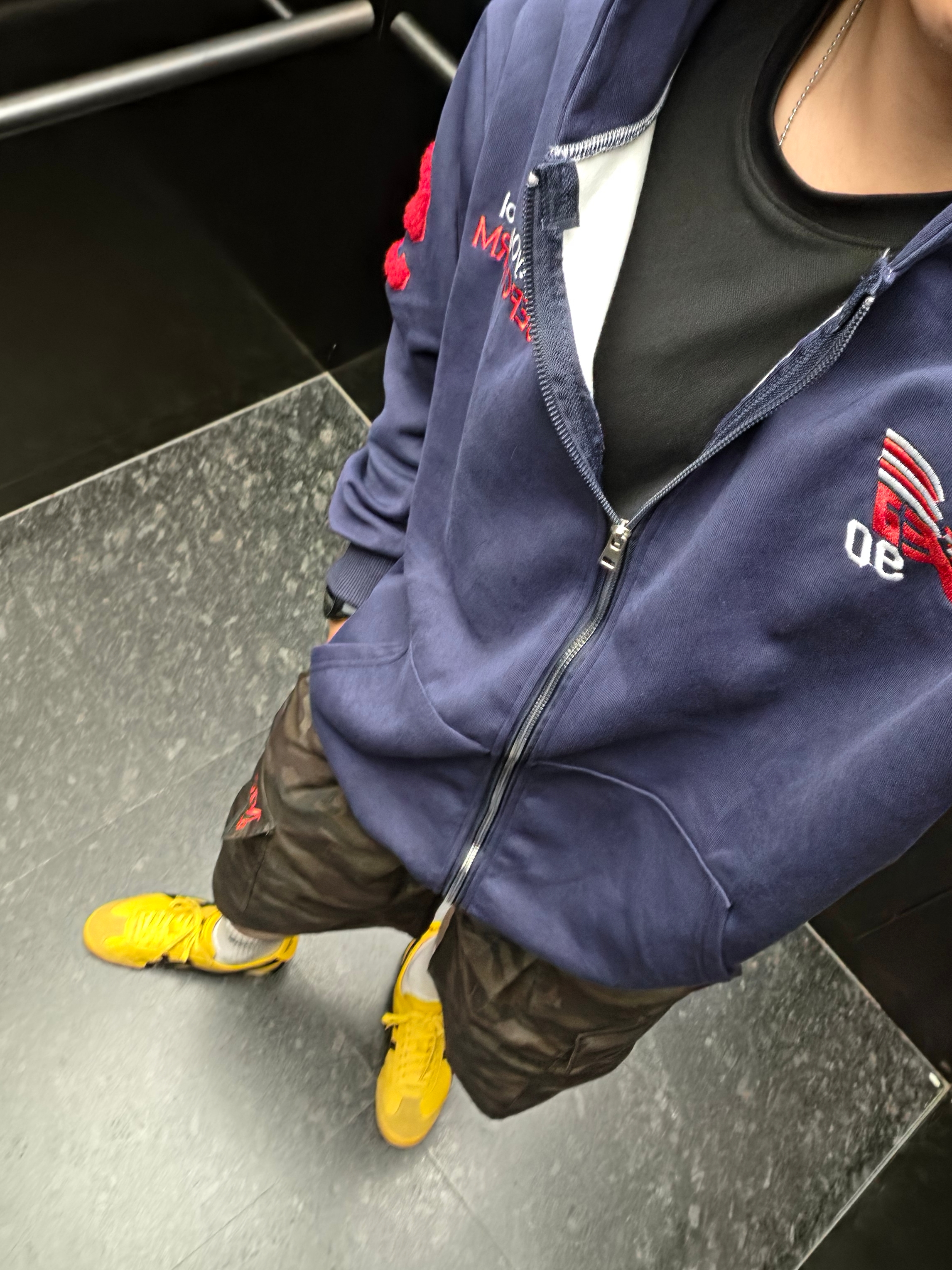 Onitsuka Tiger Mexico 66 Yellow Black, MUCENT Camo Poly Bermuda Half Pants Khaki 착용 스타일