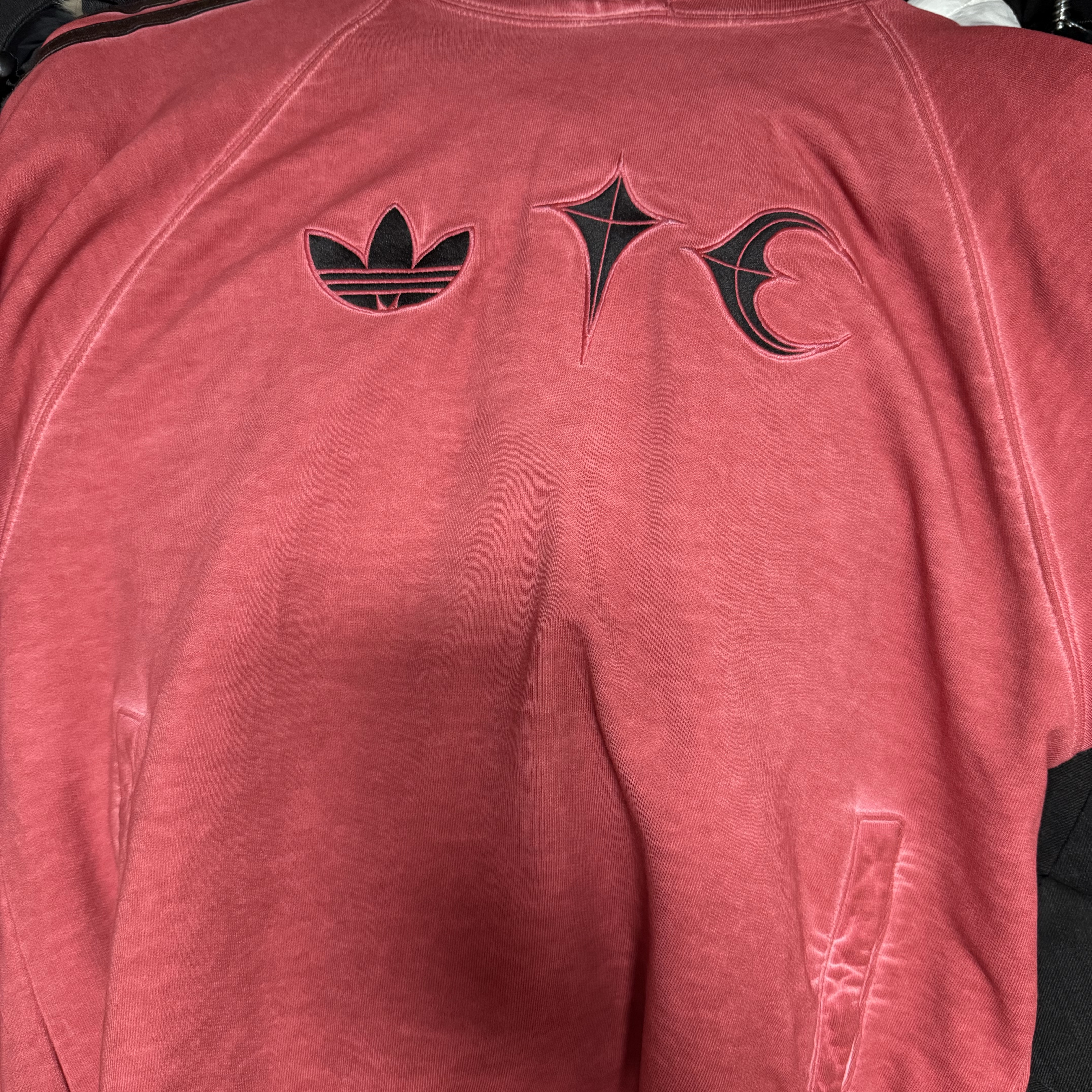 Adidas x Thug Club Sweat Hoodie Power Red - KR Sizing 착용 스타일