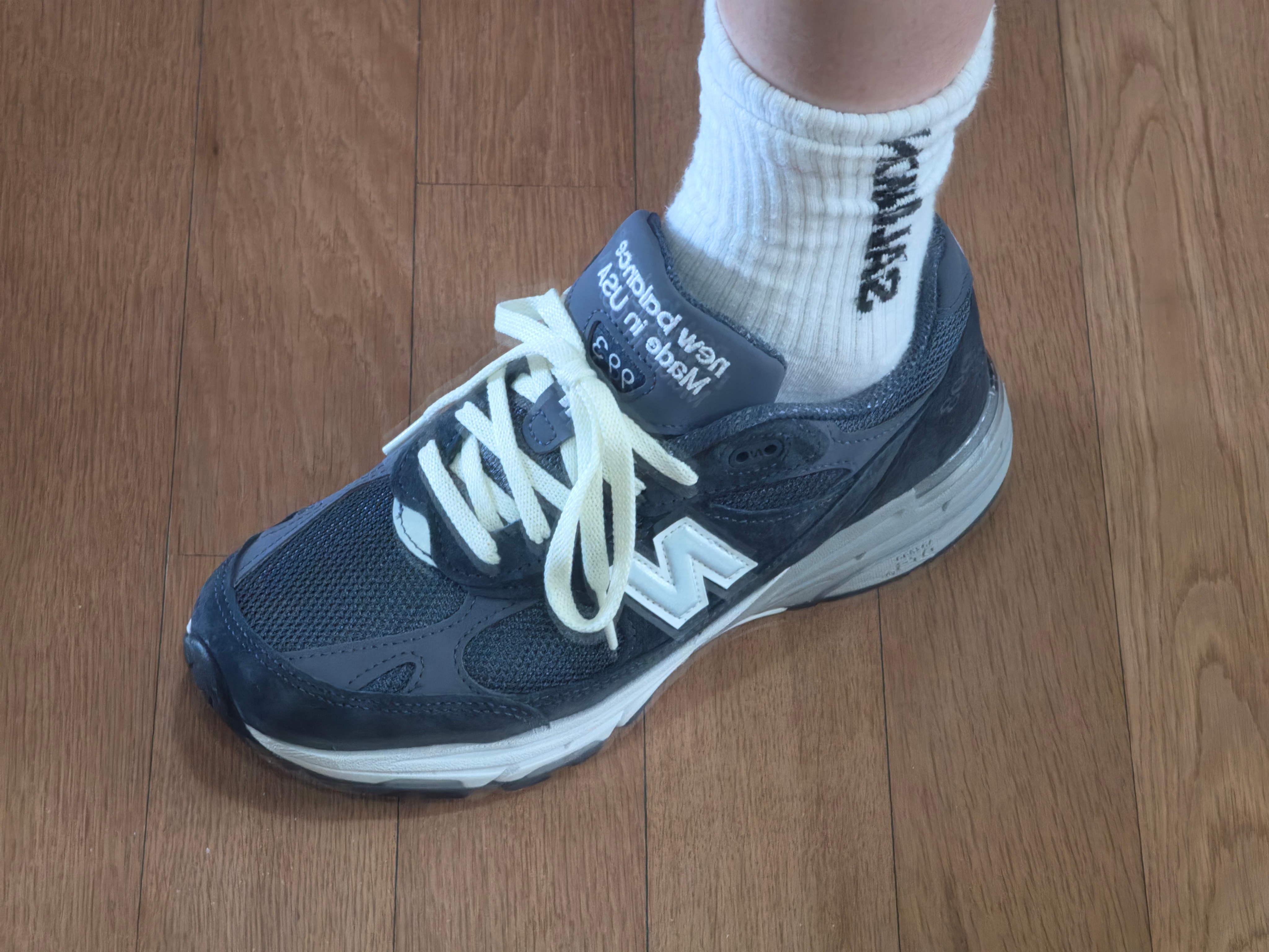 New Balance x Kith 993 Made in USA Asteroid 착용 스타일 - 5