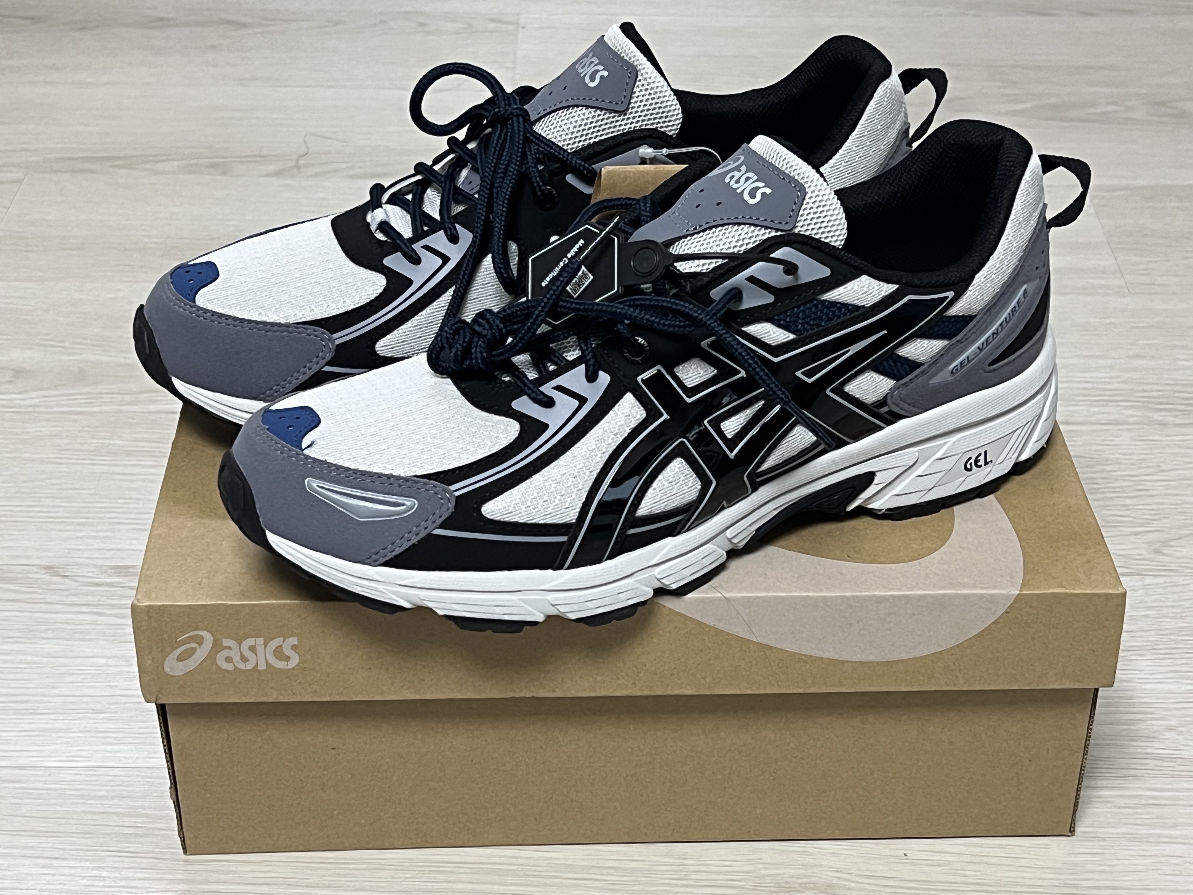 Asics Gel-Venture 6 SPS Glacier Grey 착용 스타일