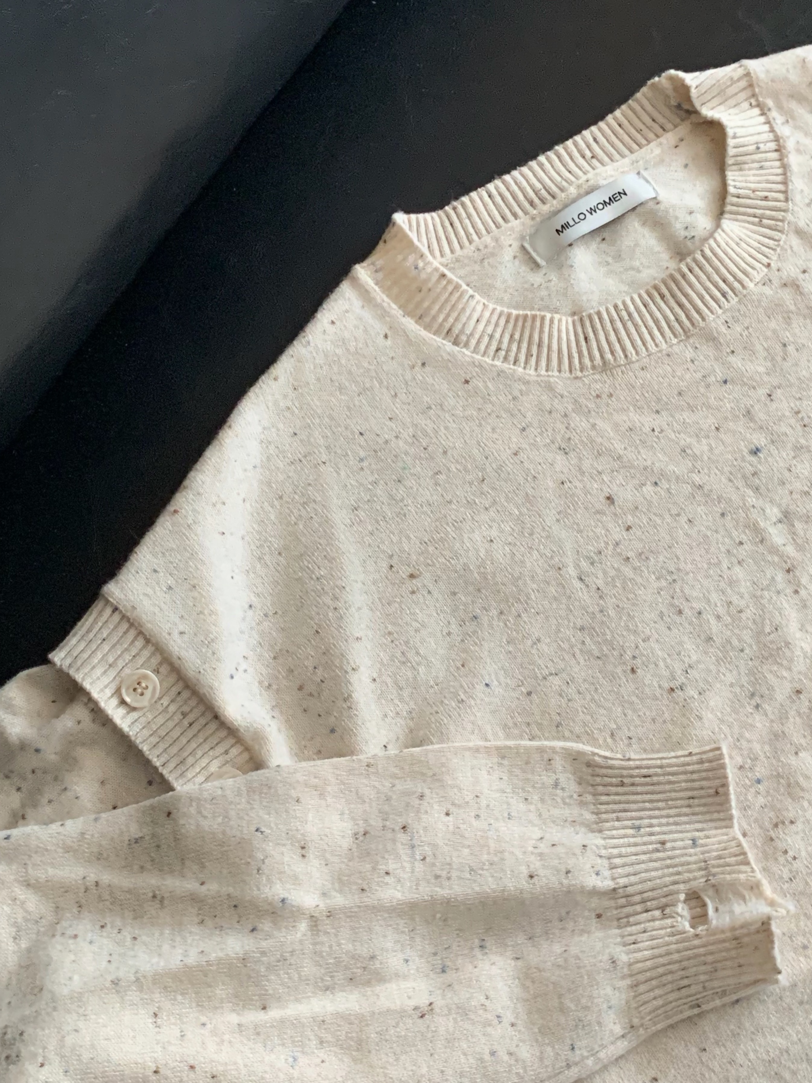 MILLO WOMEN Button Damage Knit Top Ecru ์ฐฉ์ฉ ์คํ์ผ - 6
