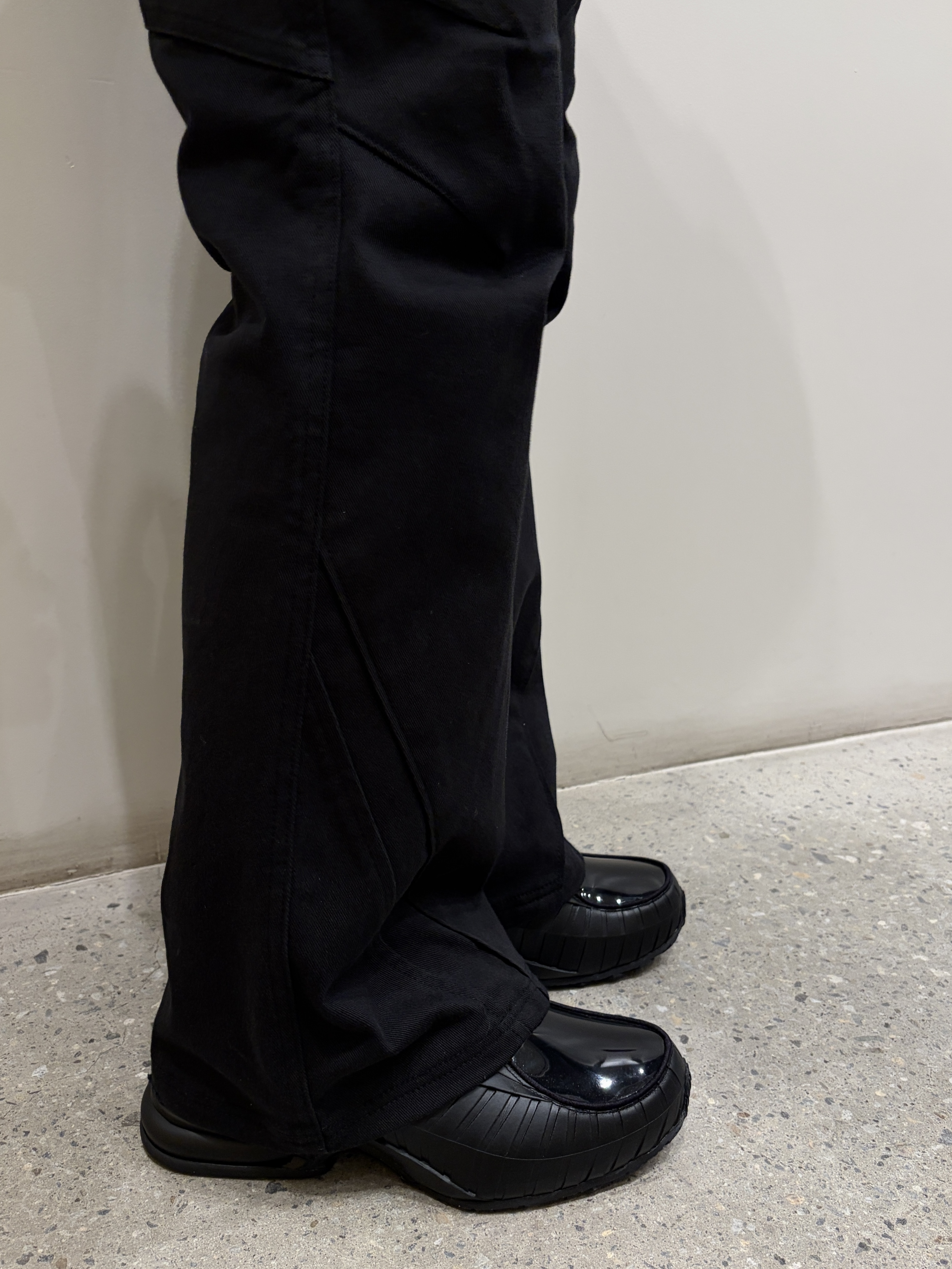 Nike x Comme des Garcons Homme Plus Air Max Dolce SP Black Black 착용 스타일 - 4