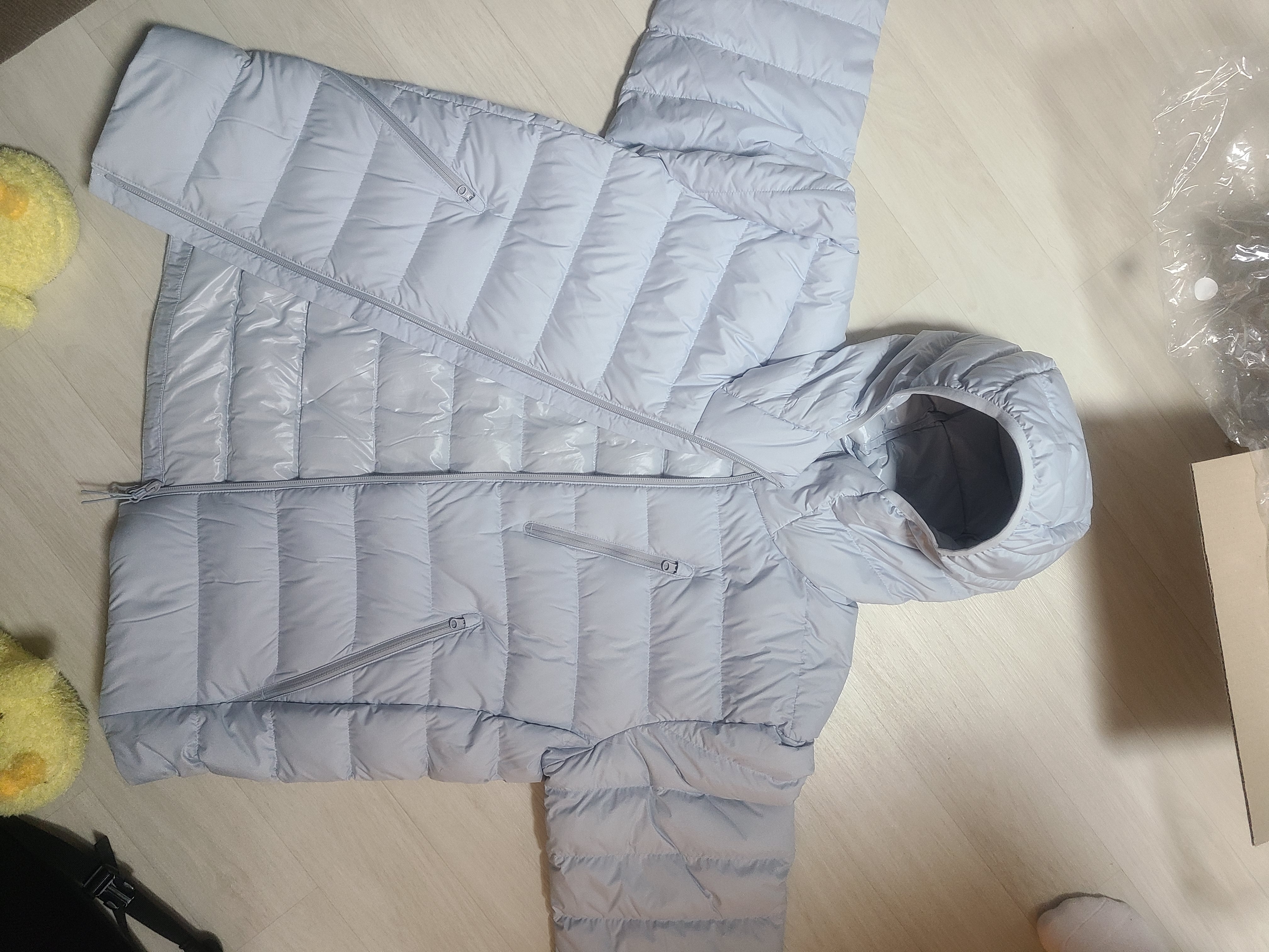 Musinsa Standard City Leisure Hooded Light Down Jacket Cloudy Blue 착용 스타일