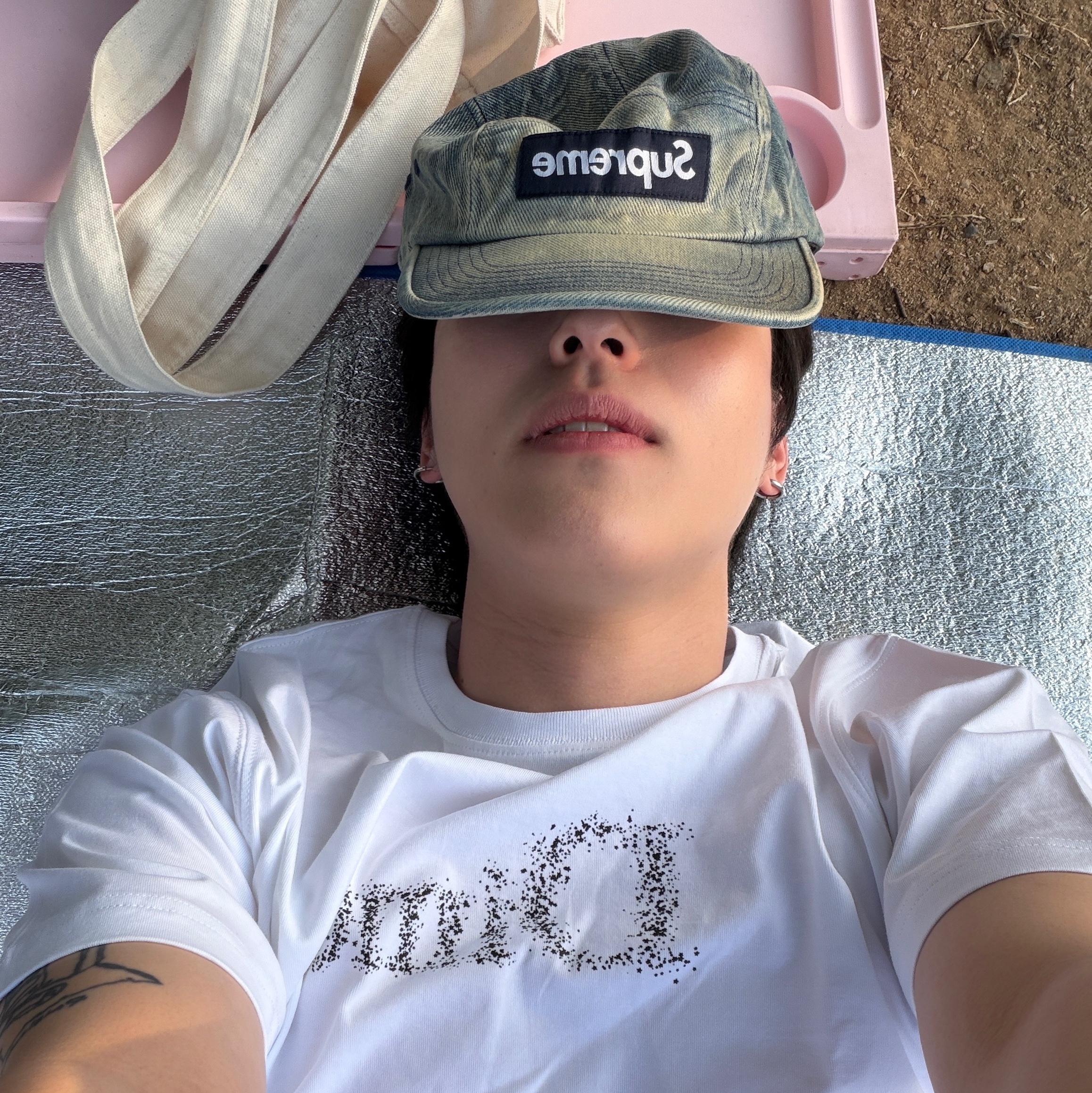 Supreme Washed Chino Twill Camp Cap Dirty Indigo - 24SS 착용 스타일