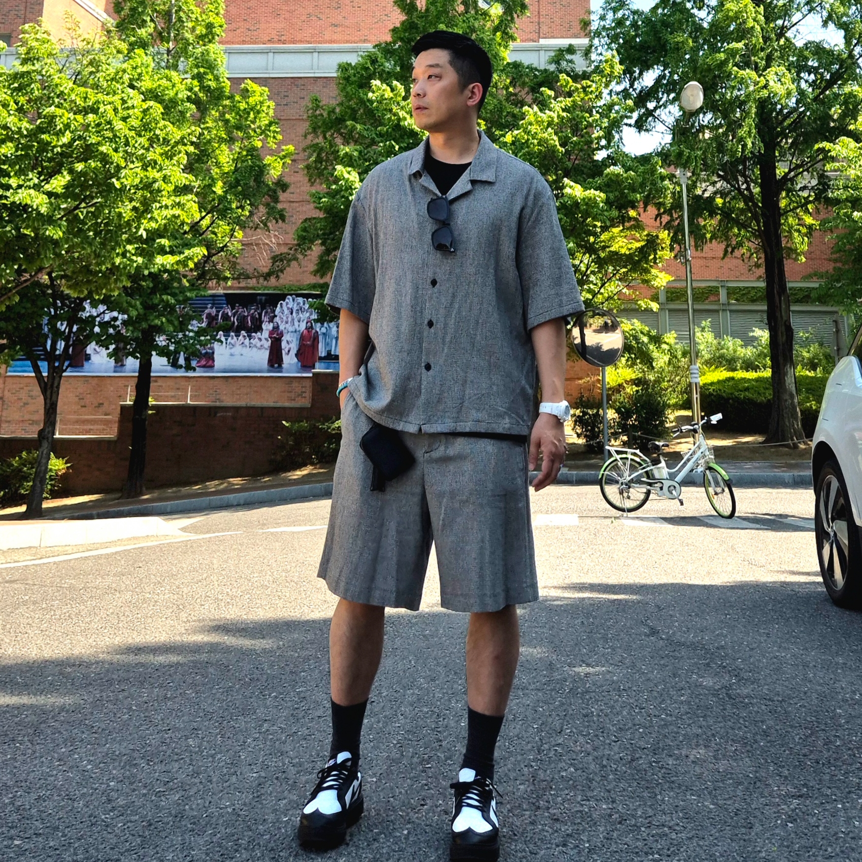 Nike x Peaceminusone Kwondo1 Black and White, Millo Archive Cade Leather Wallet Leather Black 착용 스타일 - 3