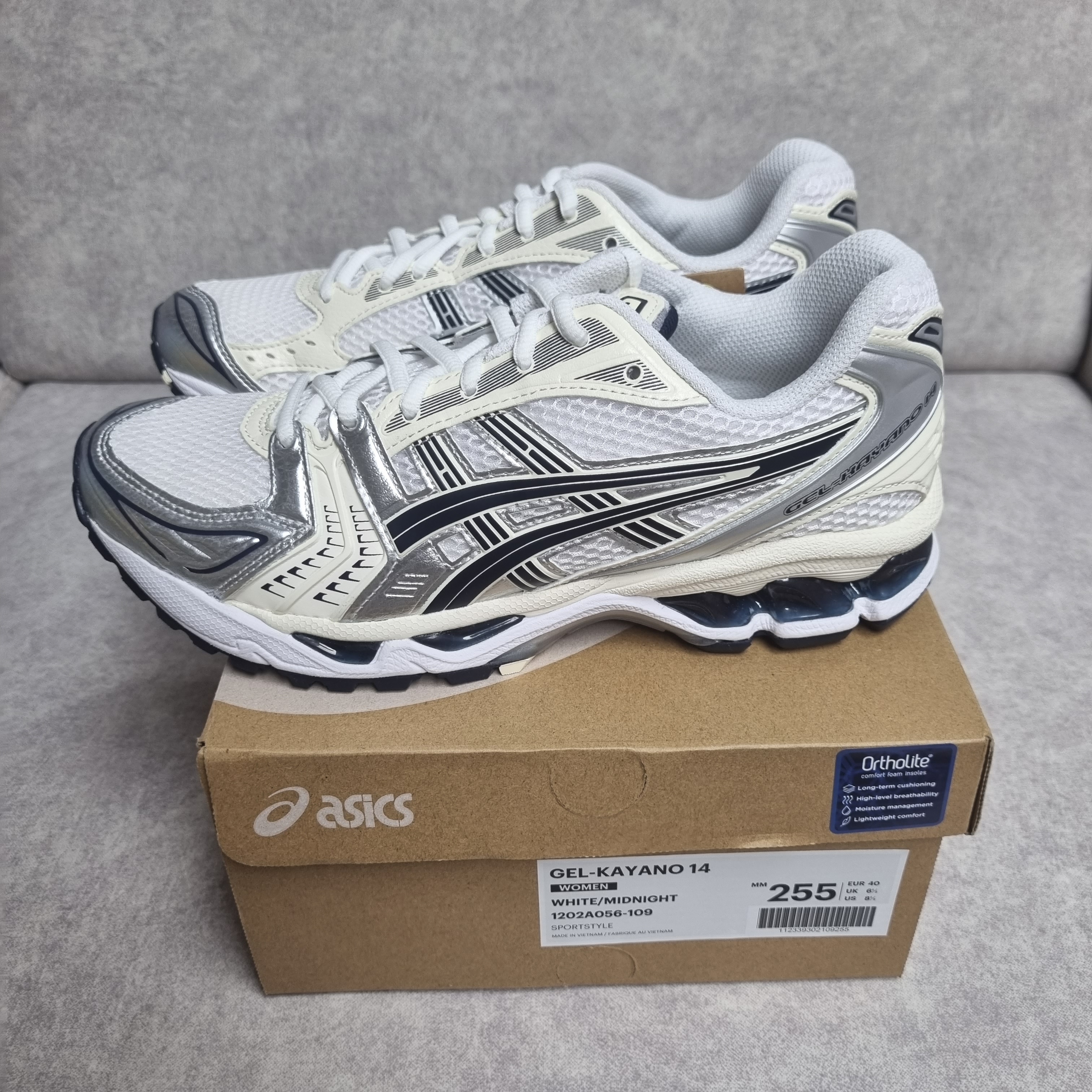 (W) Asics Gel-Kayano 14 White Midnight 착용 스타일