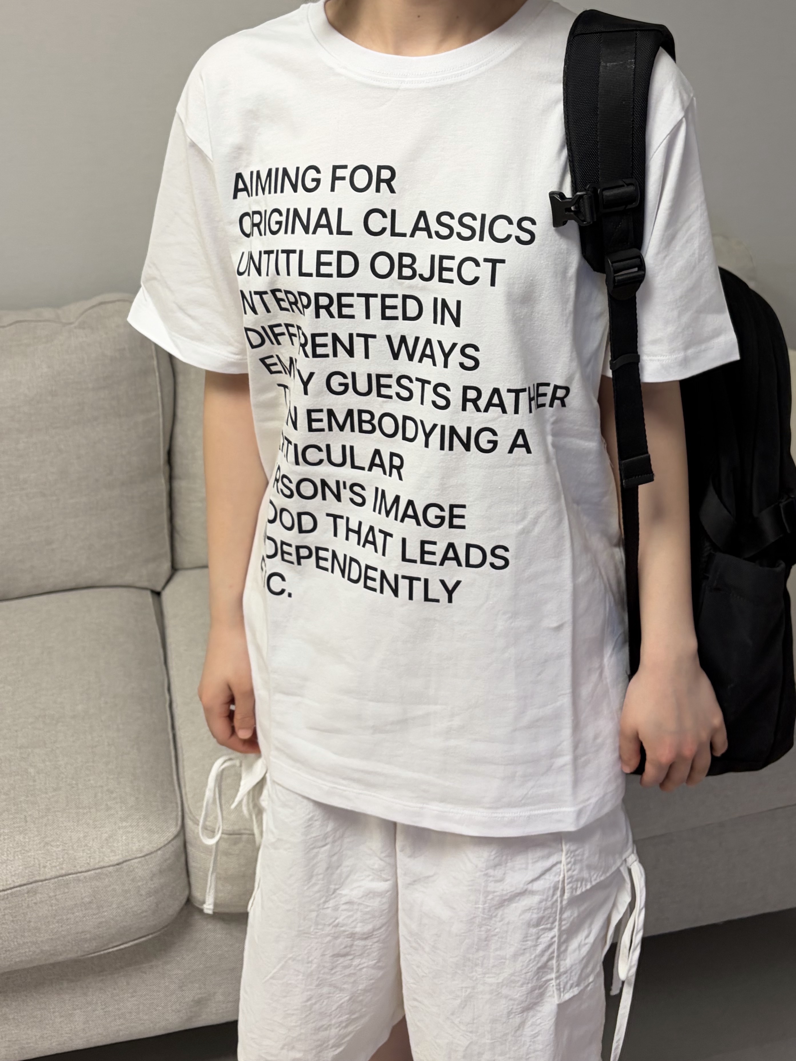 MILLO WOMEN Lettering Archive T-shirts White 착용 스타일 - 5