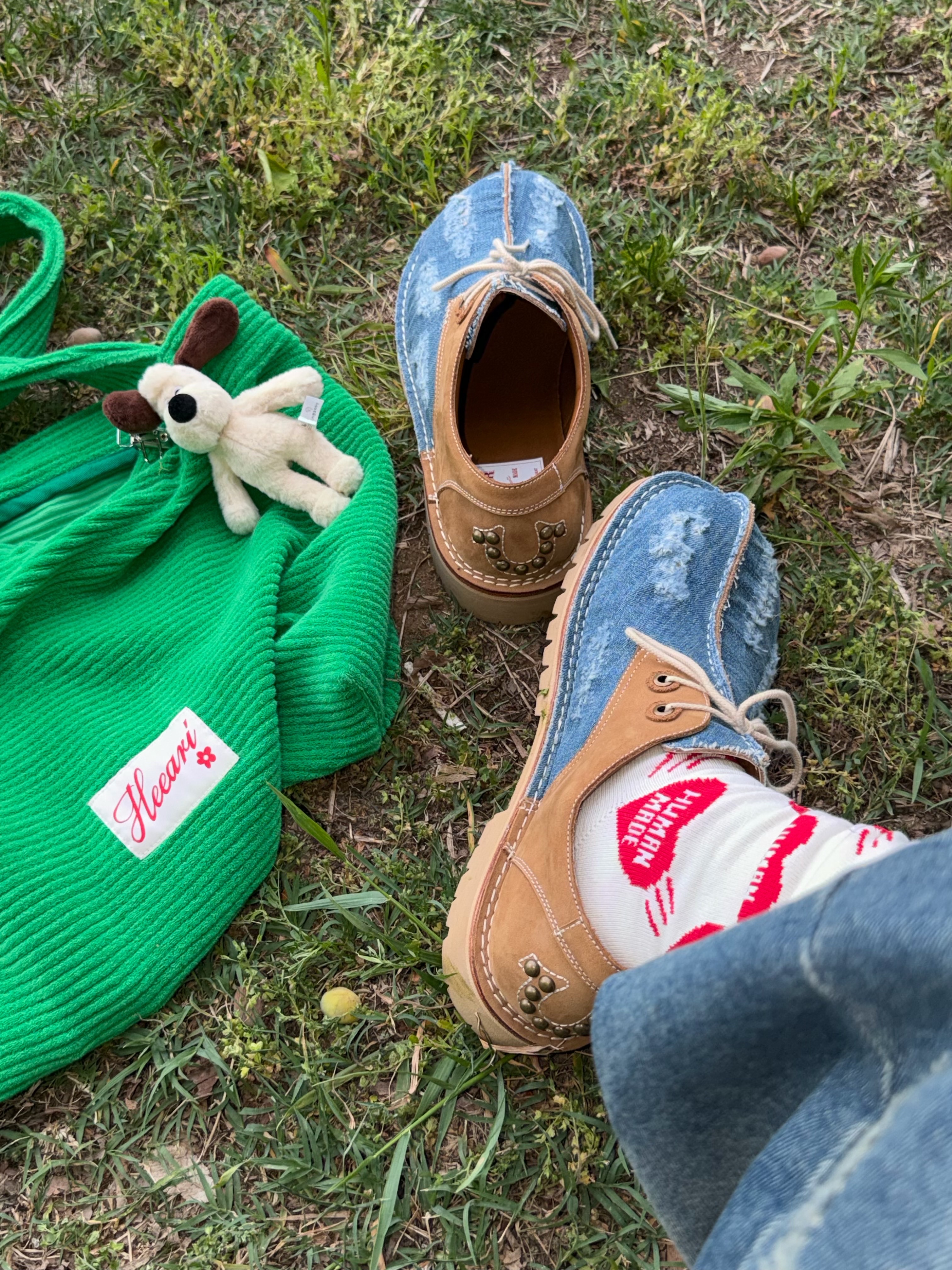 True Religion x Ferker Rody: The Upcycled Archive, Human Made Heart Pattern Socks Red 착용 스타일 - 5