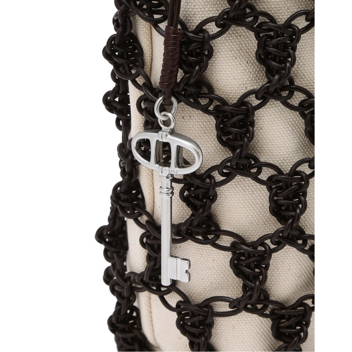 아떼 바네사브루노 액세사리 아이보리 위빙 네트 숄더백 M AABA6E861IV 아이보리(Athe Vanessabruno Acc Ivory Weaving Net Shoulder Bag M Aaba6E861Iv Ivory) - 5