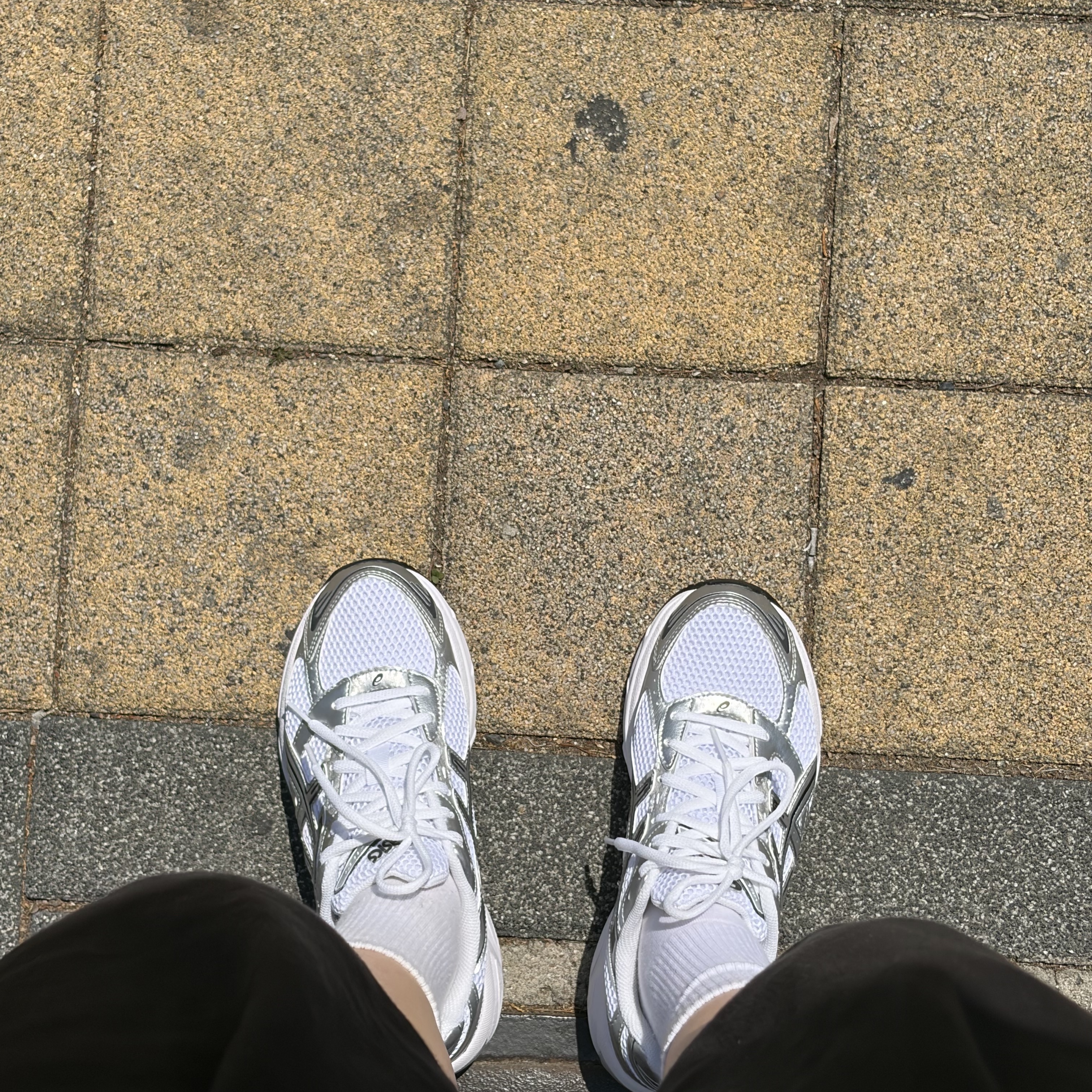 Asics Gel-1130 White Pure Silver 착용 스타일 - 3