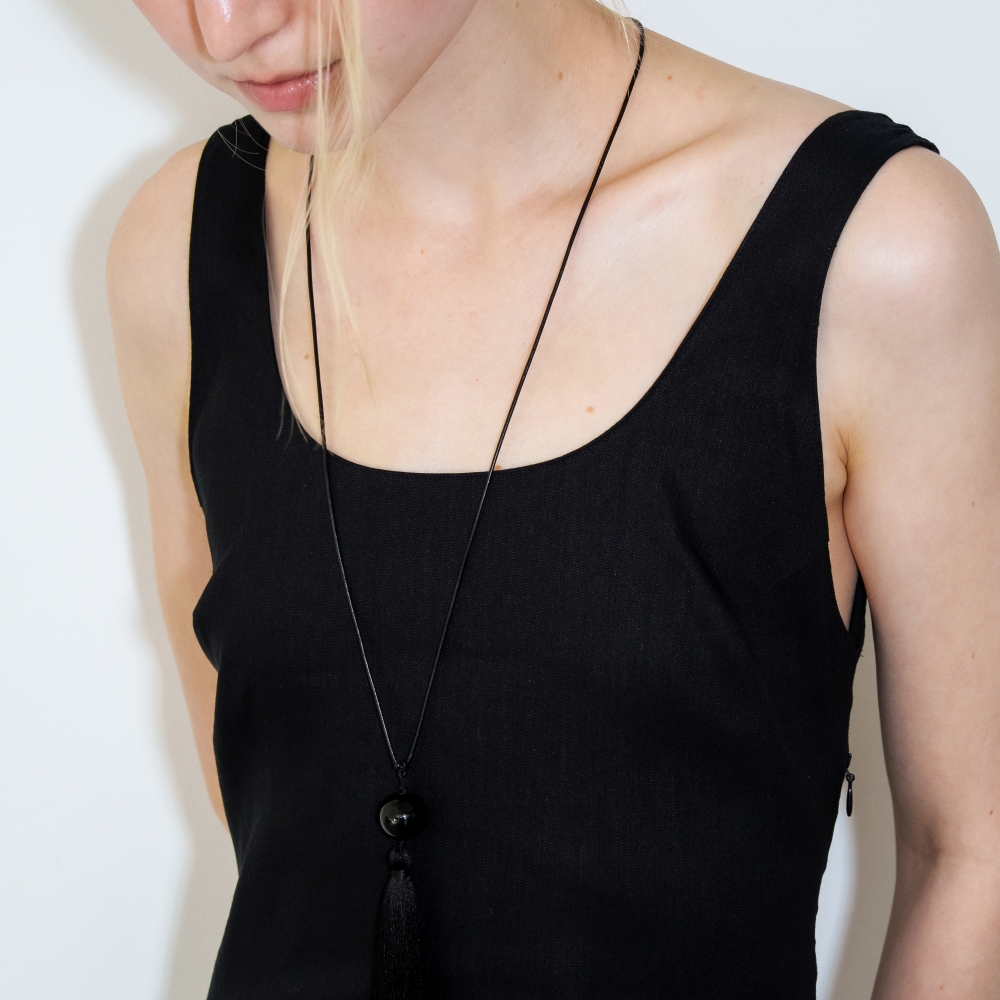 러브미몬스터 젠 태슬 롱 레더 목걸이 블랙(lovememonster Zen Tassel Long Leather Necklace BLACK) - 3