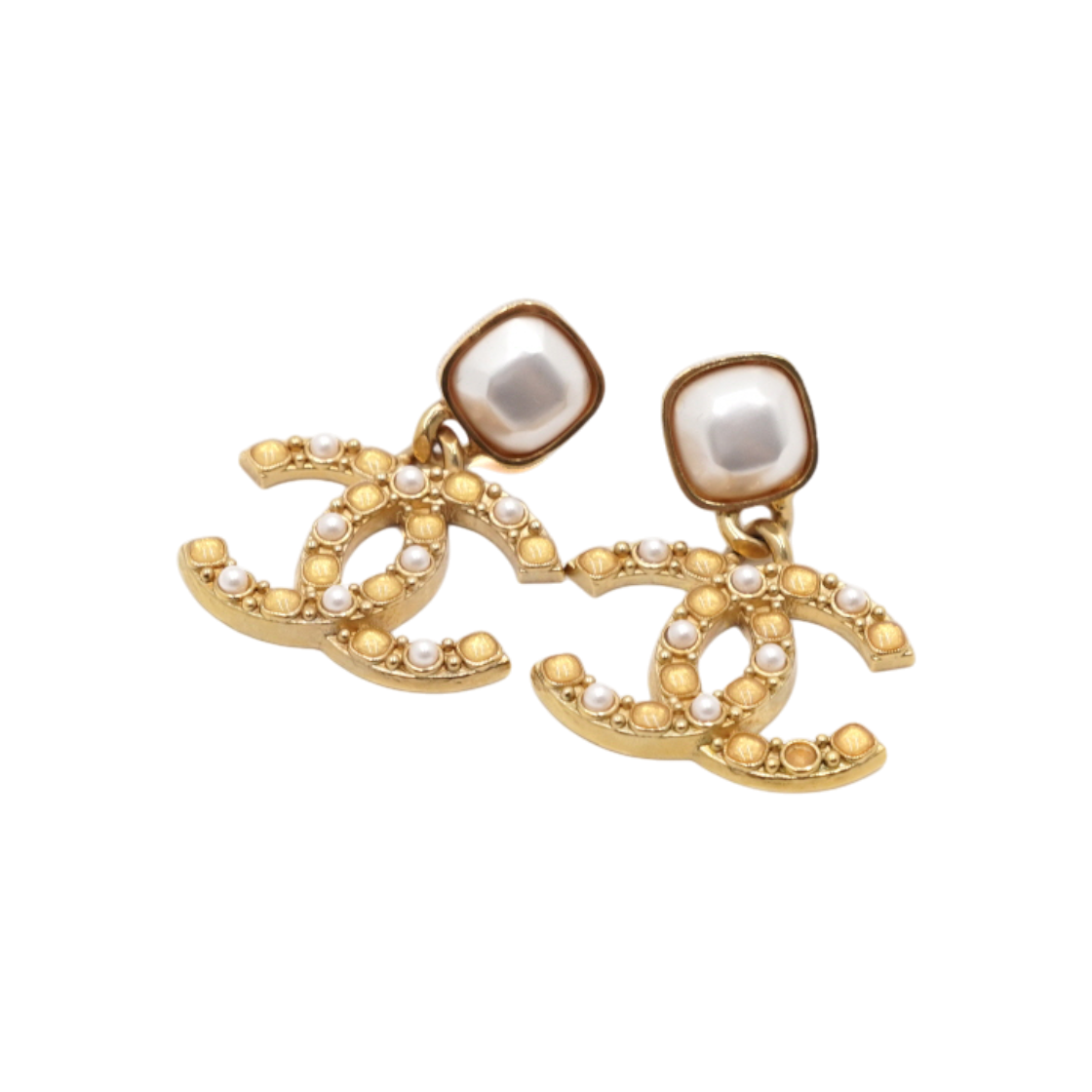 샤넬 20시즌 펄 드롭 금장 CC 여성 이어링(귀걸이)aa63978(Chanel 20S Pearl Drop Gold CC Earrings) - 1