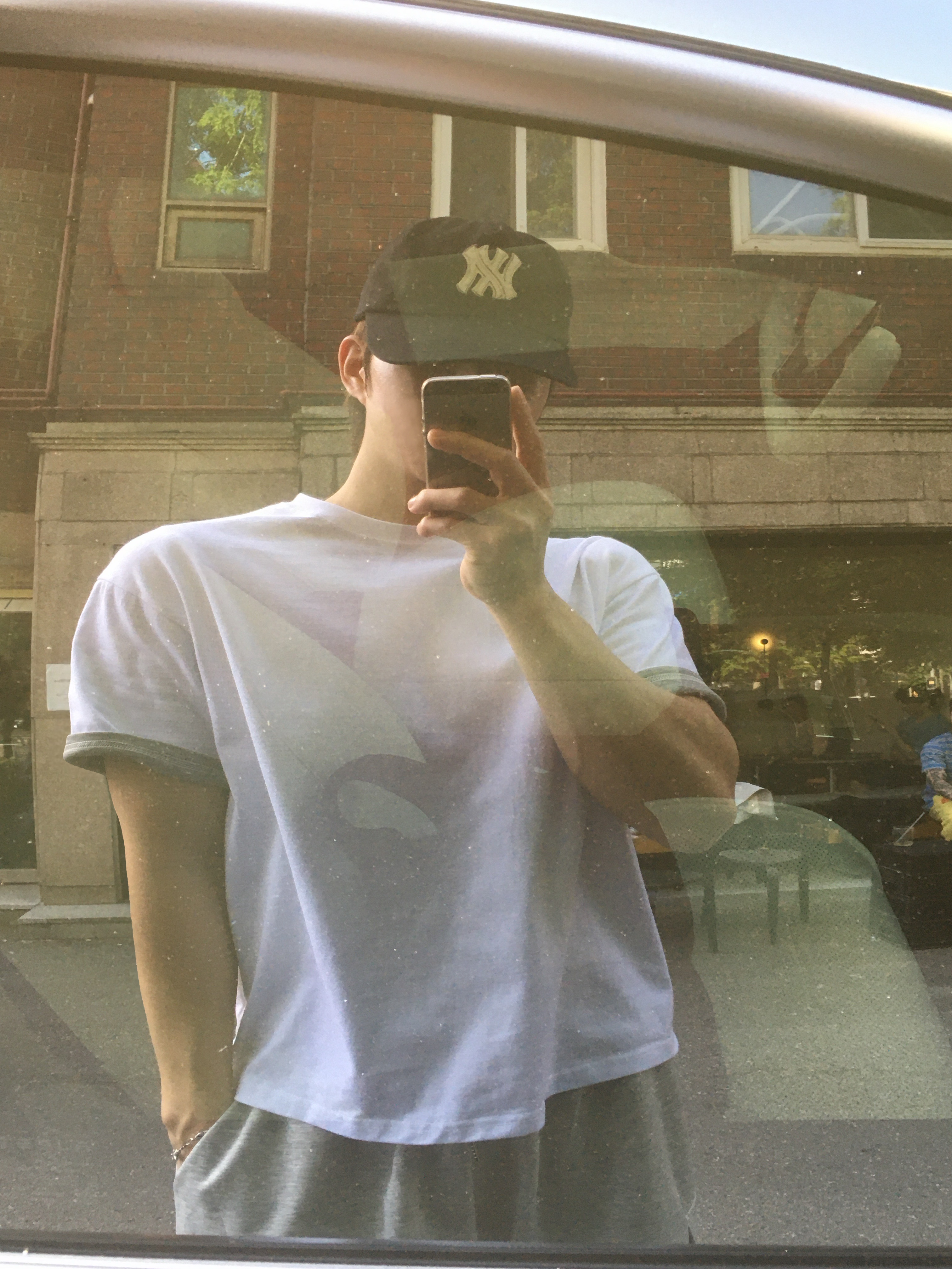 Farfromwhat Far Patch Logo Cap Black 착용 스타일 - 3