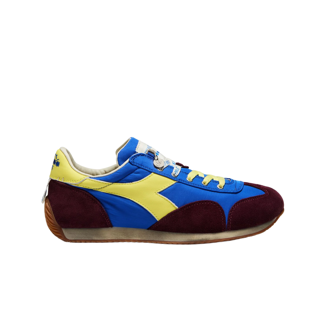 (W) JW 앤더슨 x 디아도라 이큅 트레이너 인 프린세스 블루((W) JW Anderson x Diadora Equipe Trainers in Princess Blue)