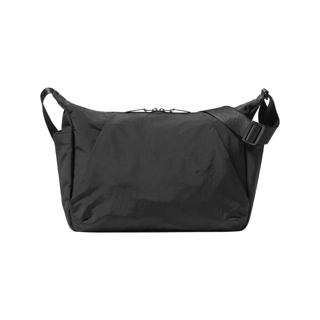 유니클로 유틸리티 숄더백 블랙(Uniqlo Utility Shoulder Bag Black)