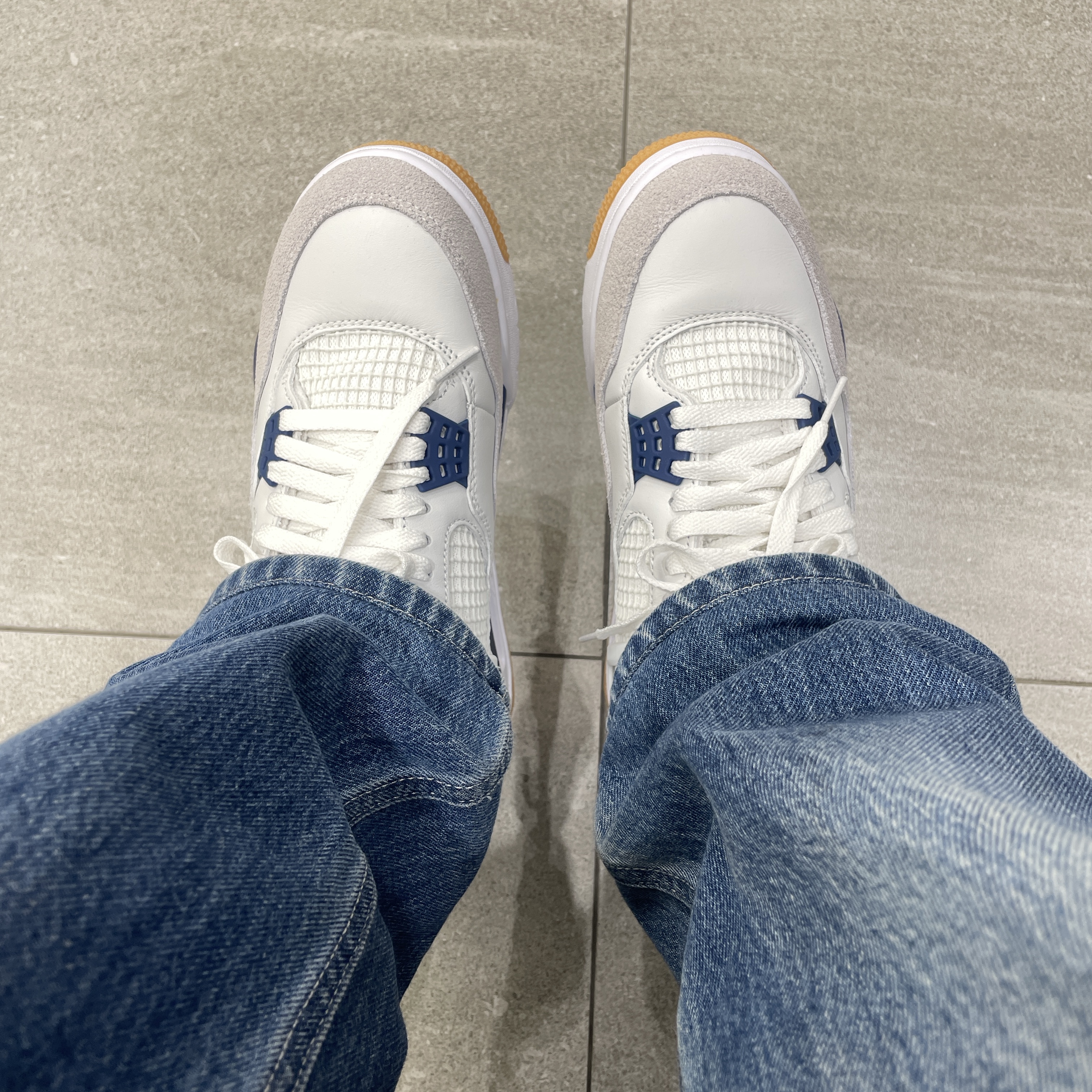 Jordan 4 x Nike SB Retro SP Navy 착용 스타일
