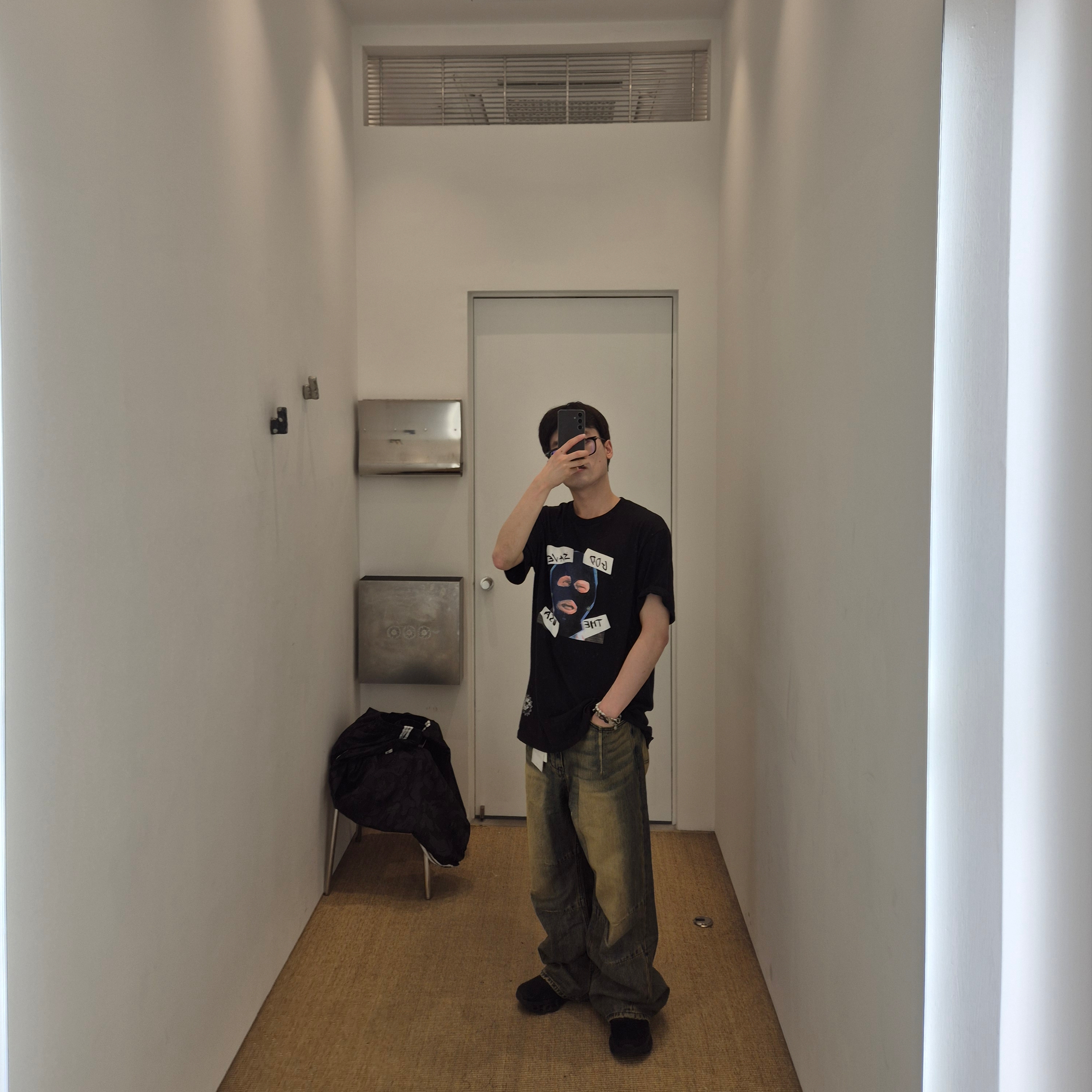 Supreme God Save Us T-Shirt Black - 26SS, Adidas x BAPE Jacquard Pants Black - KR Sizing 착용 스타일 - 5