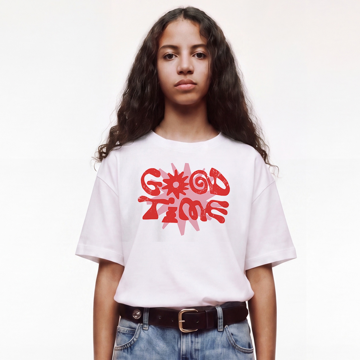 GILDAN X Summer Collection Good Time  T-Shirt White 착용 스타일