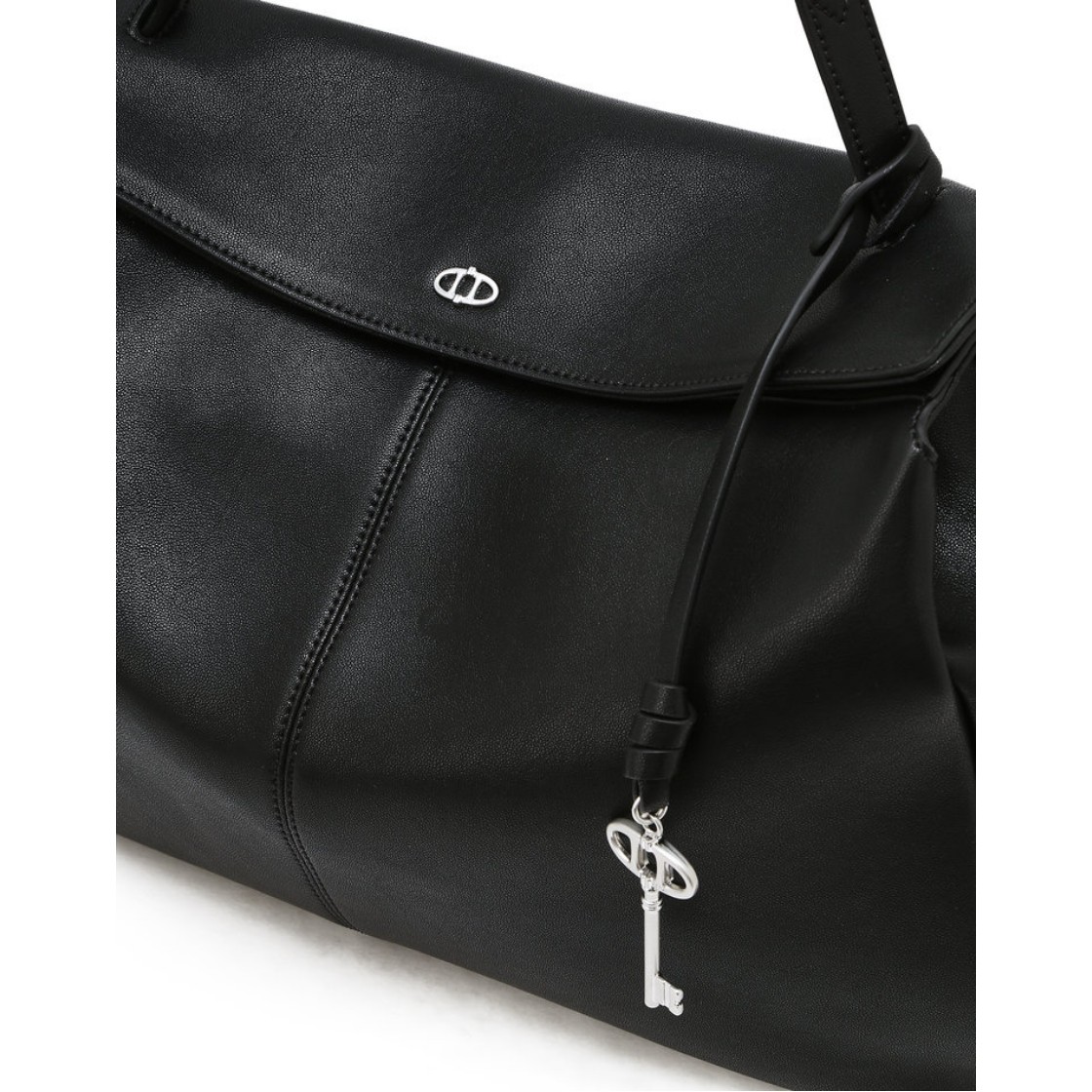 아떼 바네사브루노 액세사리 블랙 레더 드망 숄더백L AABA6F285BK 블랙(Athe Vanessabruno Acc Demain Black Leather Demain Shoulder Bag L Aaba6F285Bk Black) - 5